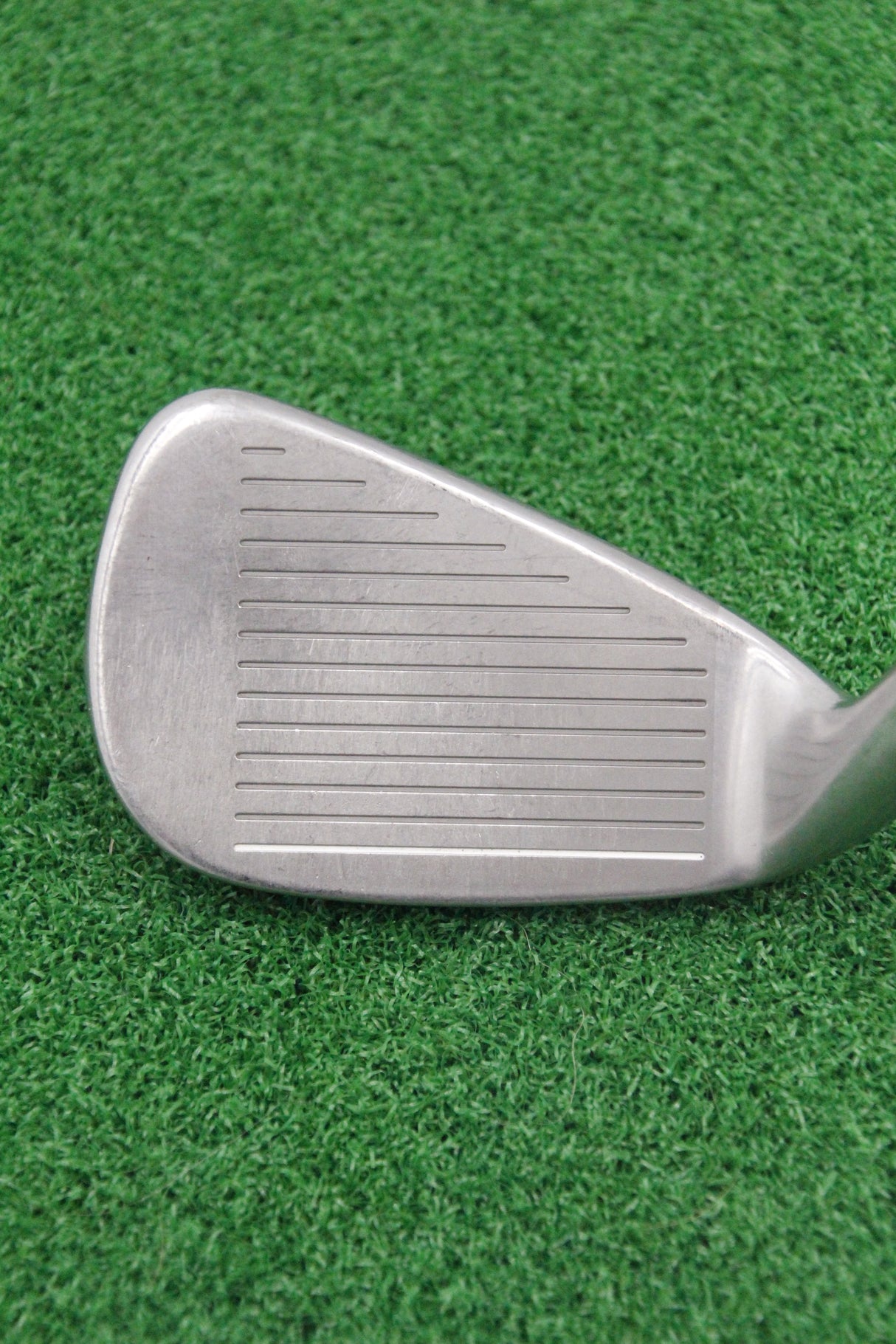 Cleveland 588 Altitude GW Wedge Flex 36"