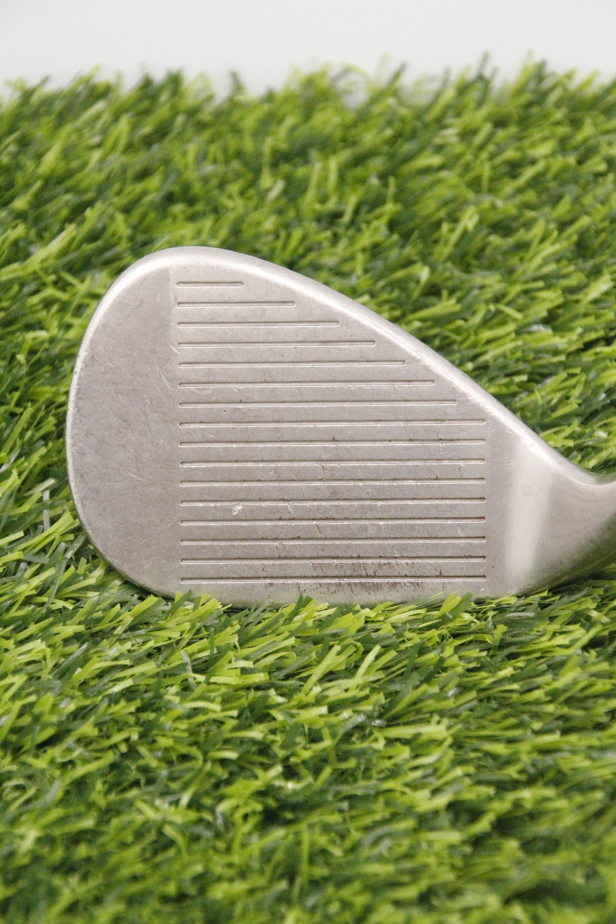 Titleist Vokey Chrome 200 58° LW Wedge Flex 35.25"