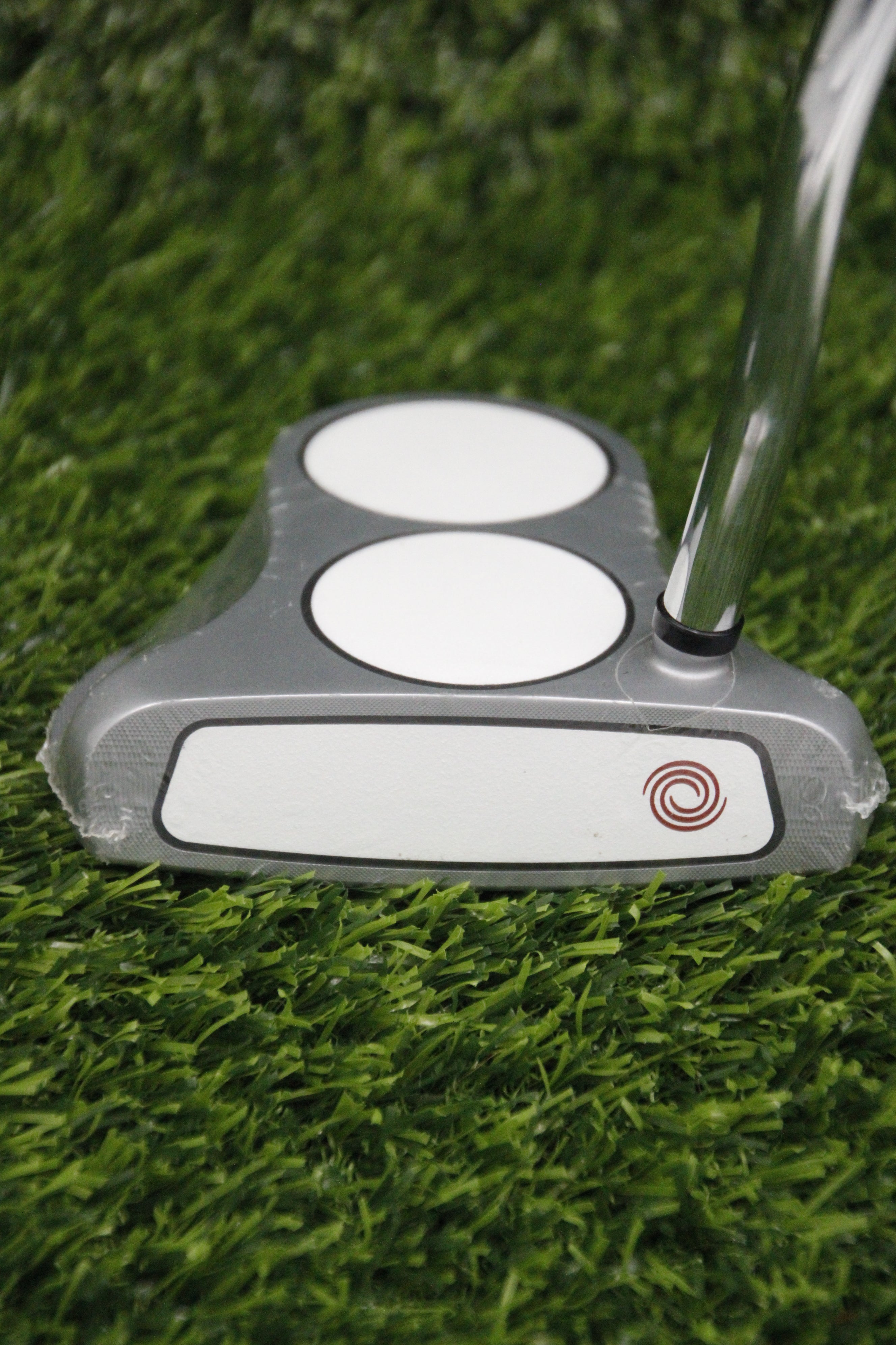 NEW Odyssey White Hot OG 2-Ball Putter 34"