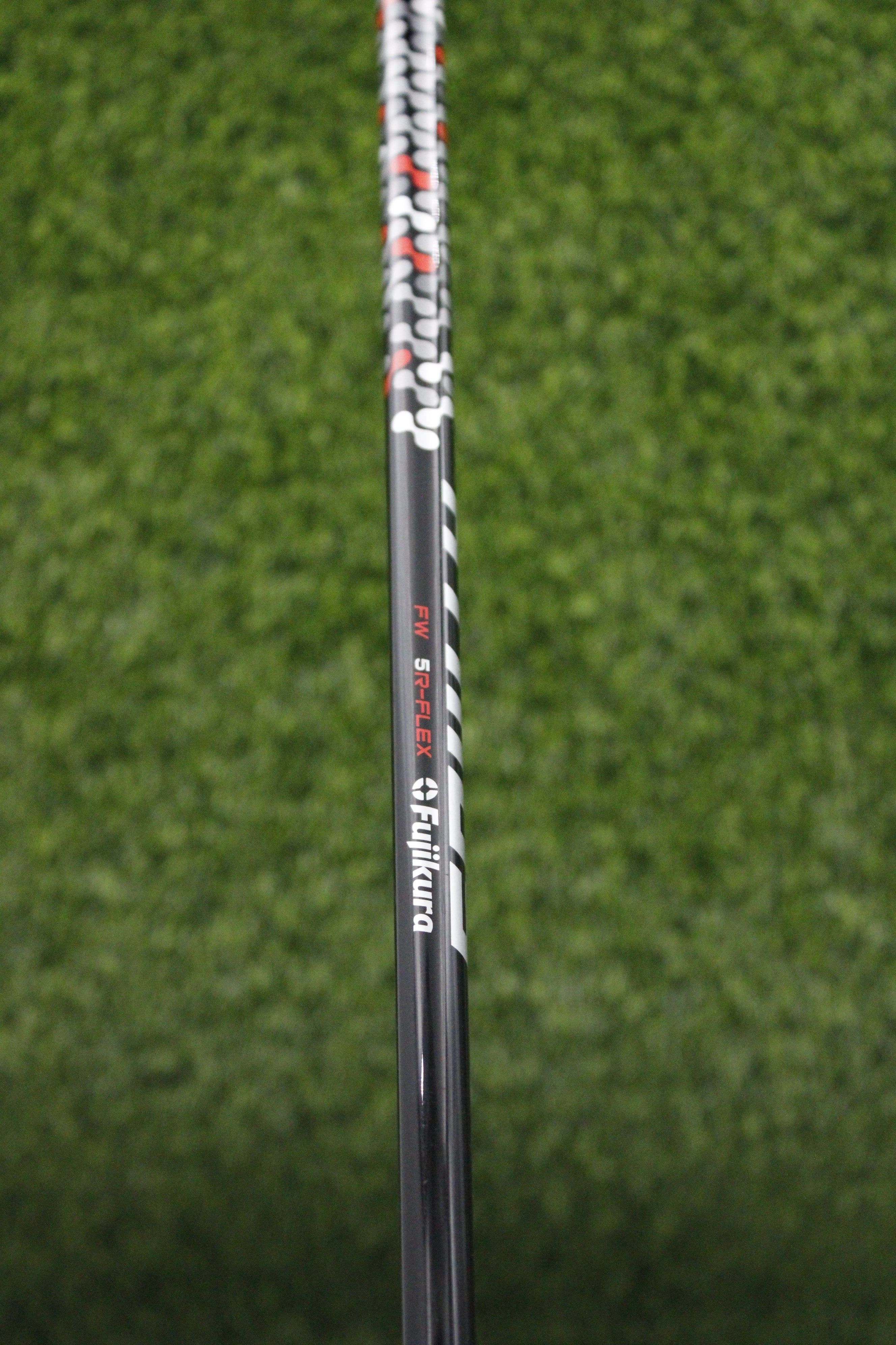 TaylorMade M6 18° 5 Wood R Flex 42"