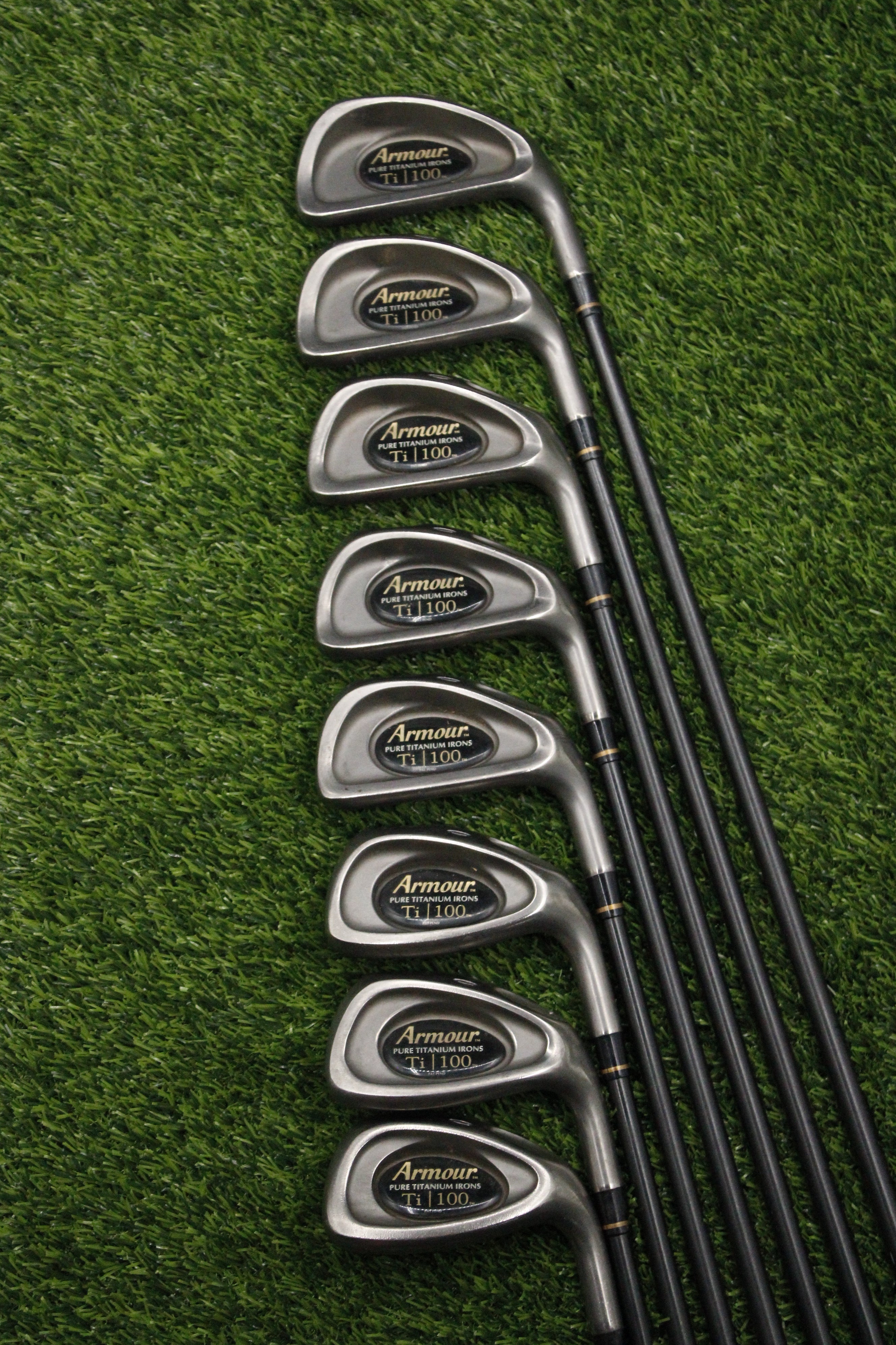 Tommy Armour Titanium 100 Iron Set 3-PW R Flex Std Length