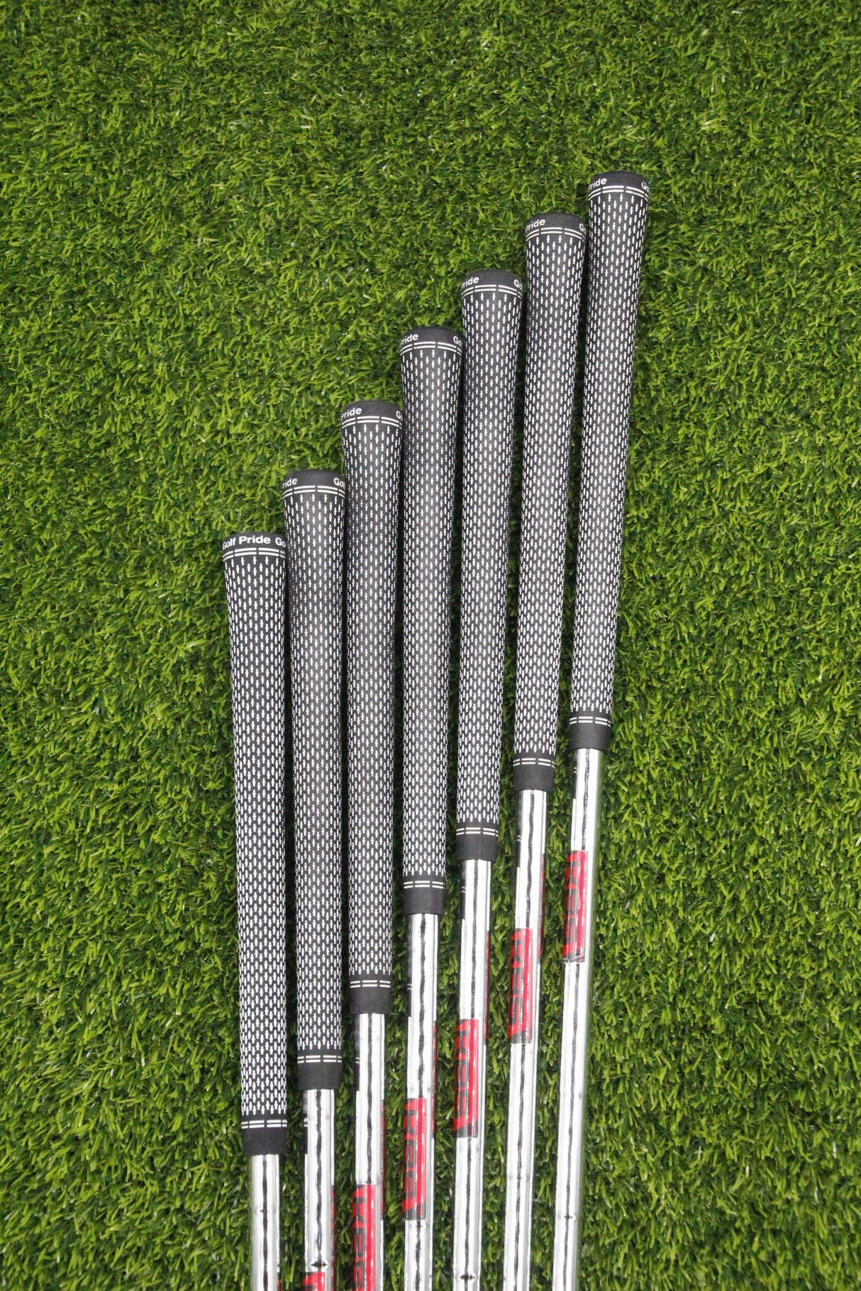 Callaway Rogue ST Pro Iron Set 5-PW AW S Flex Std