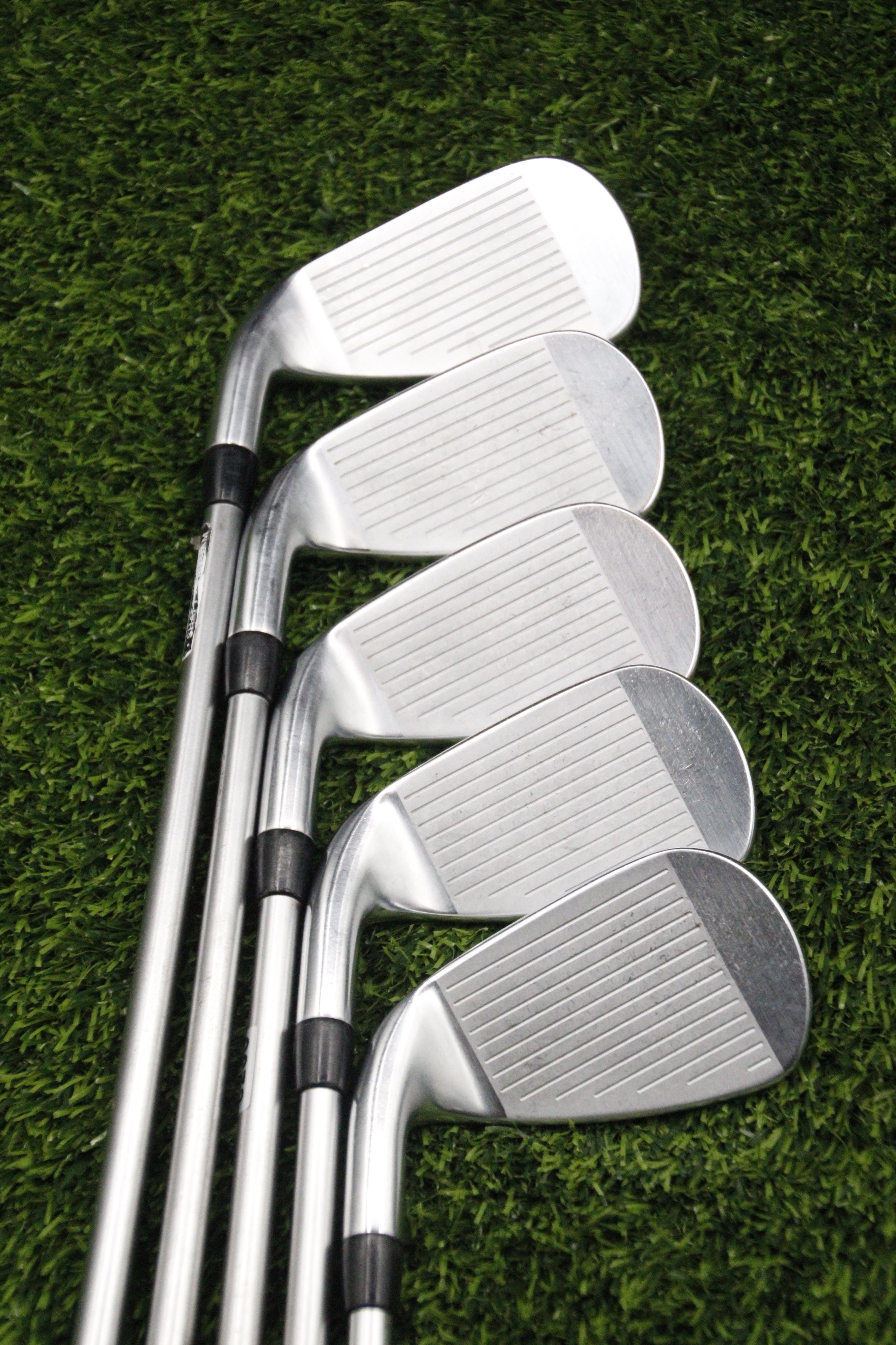 Titleist T400 Iron Set 5-9i R Flex -1.0"