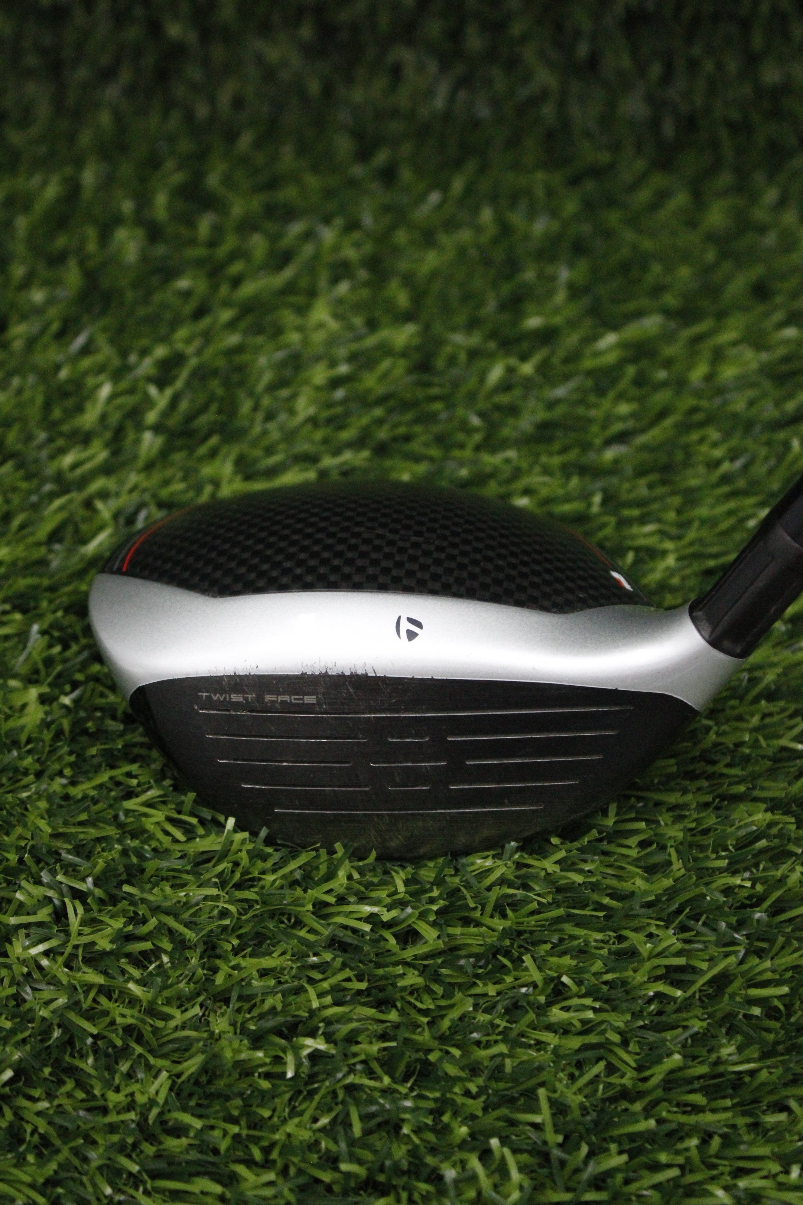TaylorMade M6 18° 5 Wood R Flex 42"