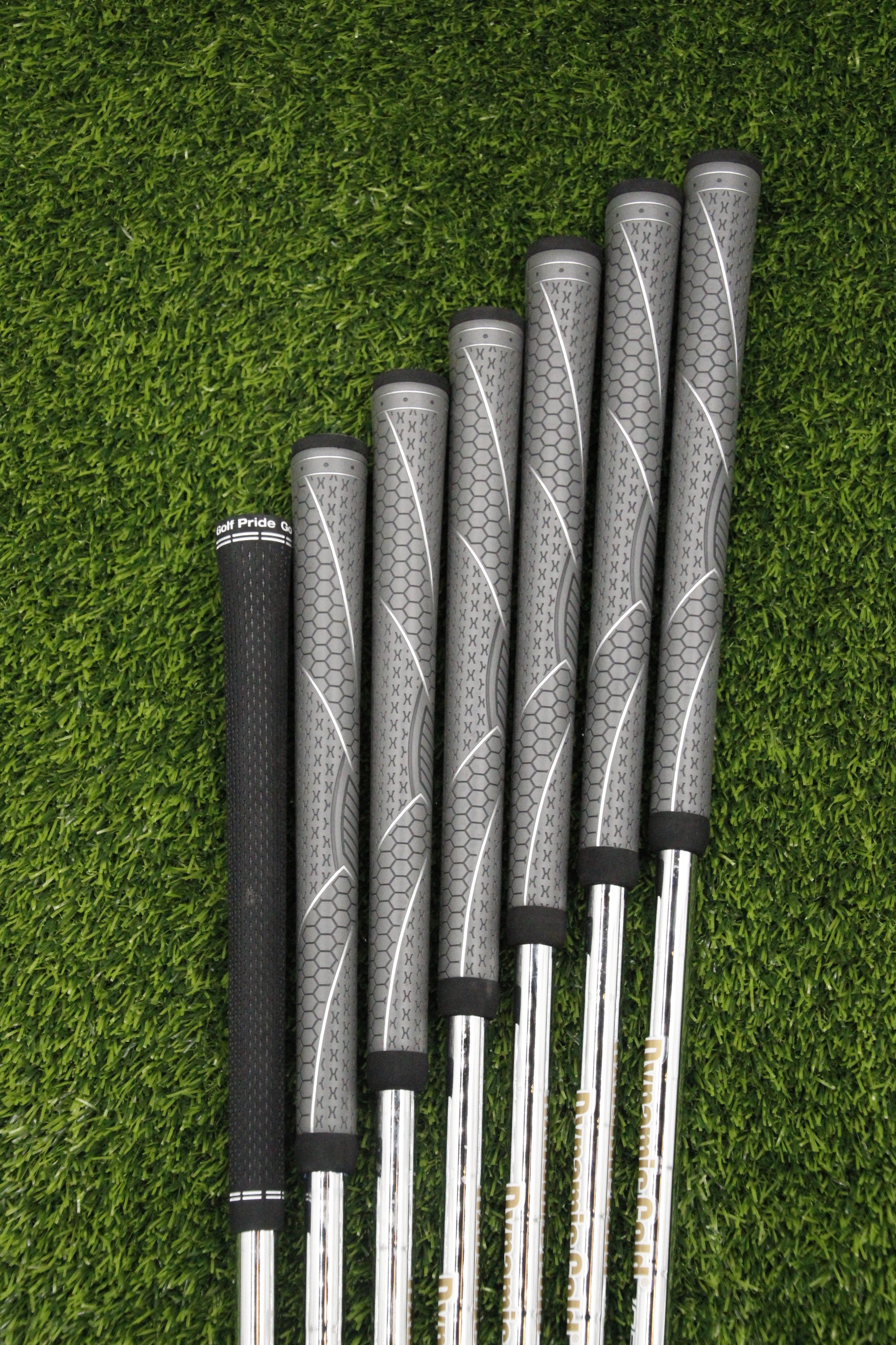 TaylorMade 2024 P7CB Iron Set 5-PW AW XS Flex Std Length