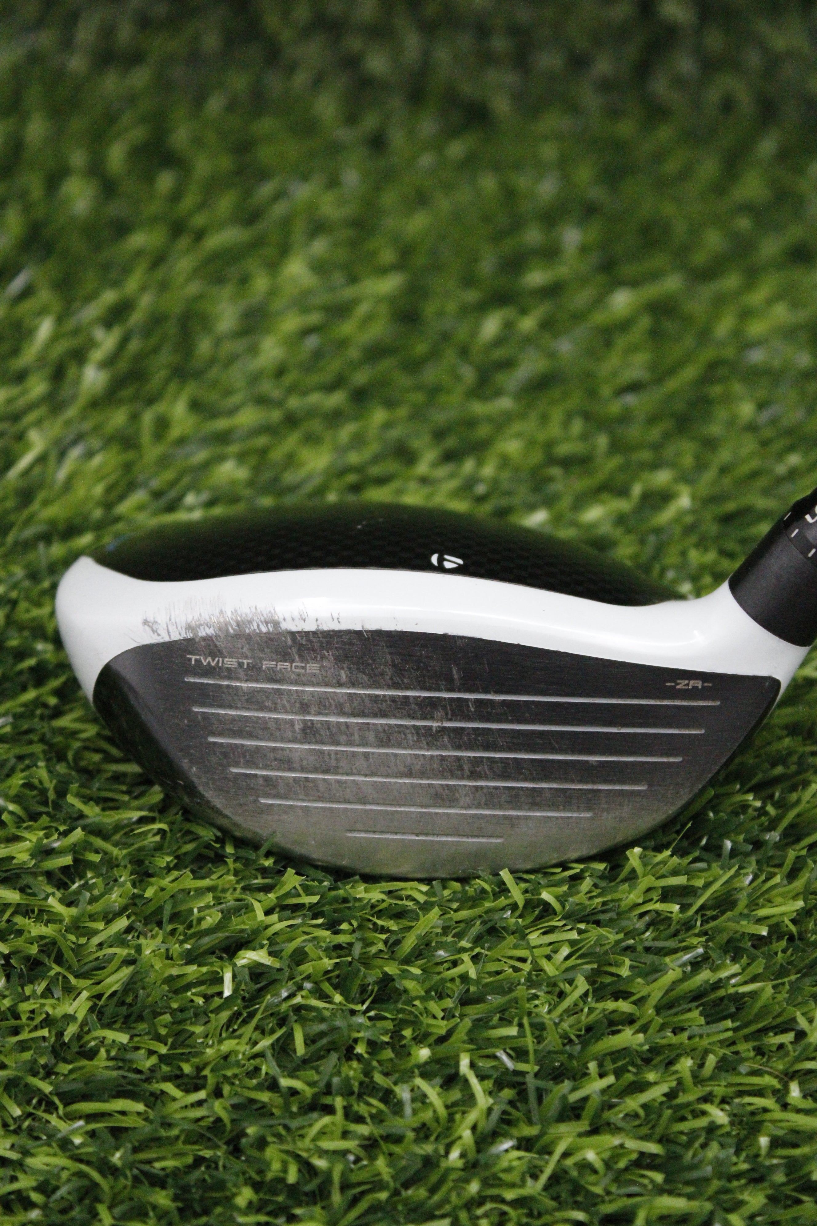 TaylorMade Sim2 Ti 19° 5 Wood R Flex 42"