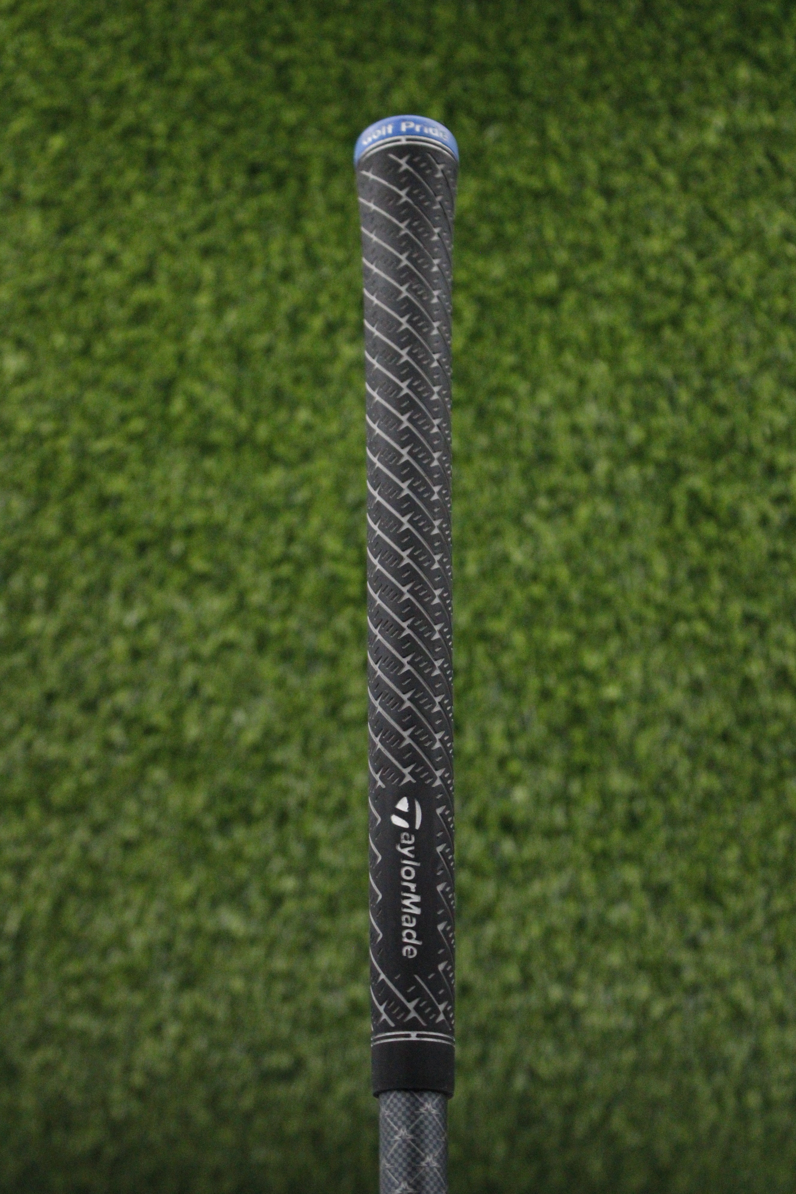 TaylorMade Sim2 Ti 19° 5 Wood R Flex 42"