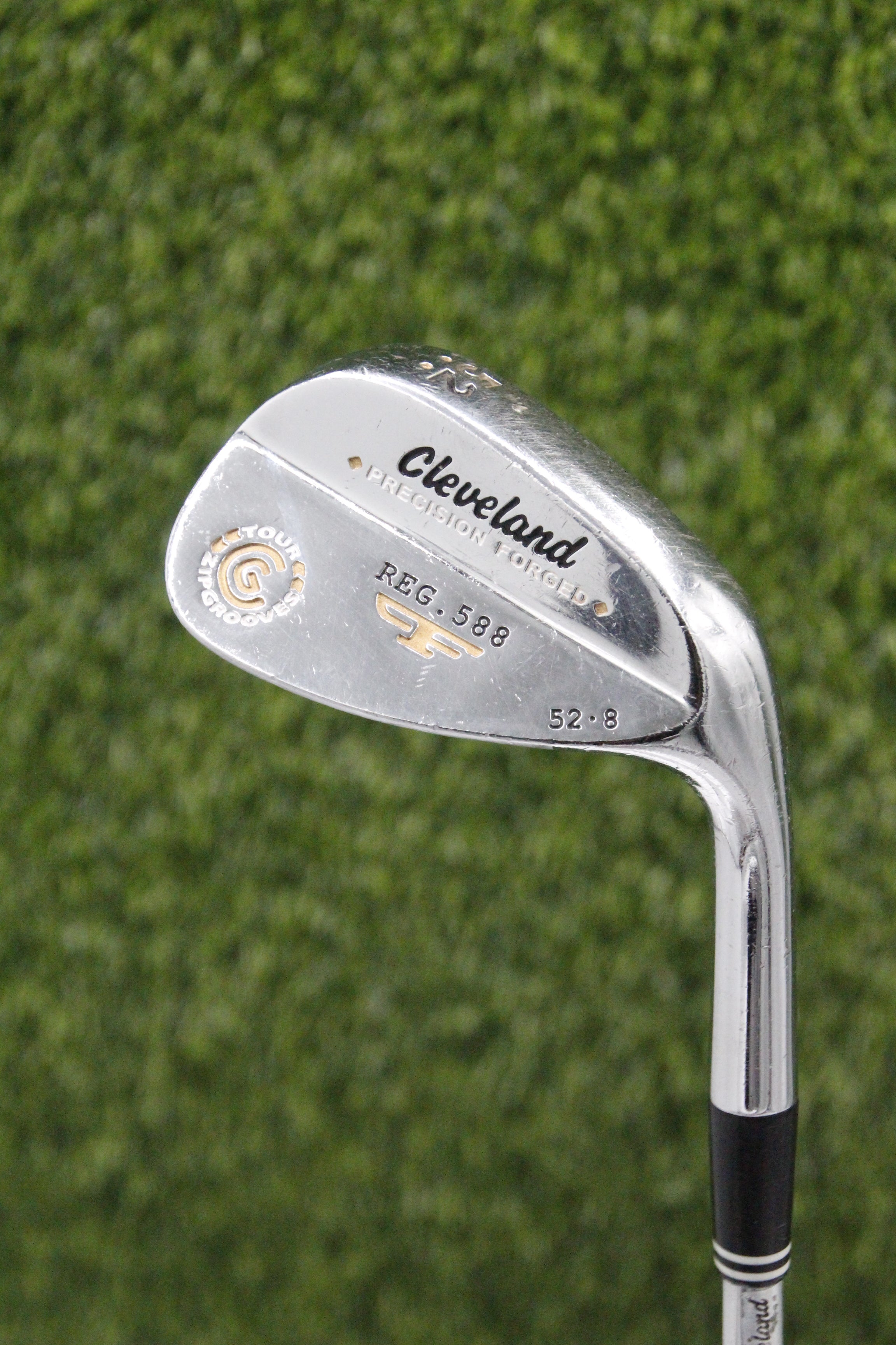 Cleveland 2012 588 Chrome 52° GW Wedge Flex 35.75"