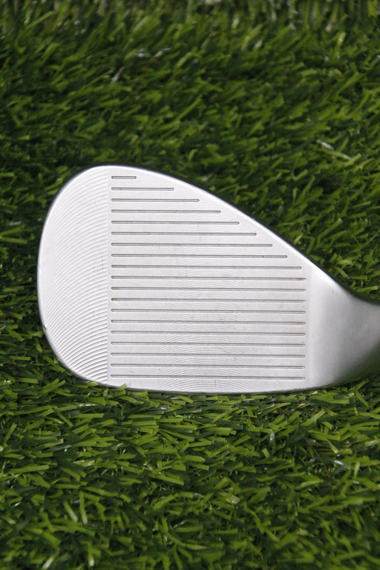 Cleveland RTX Zipcore Tour Satin 56° SW Wedge Flex 35.5"
