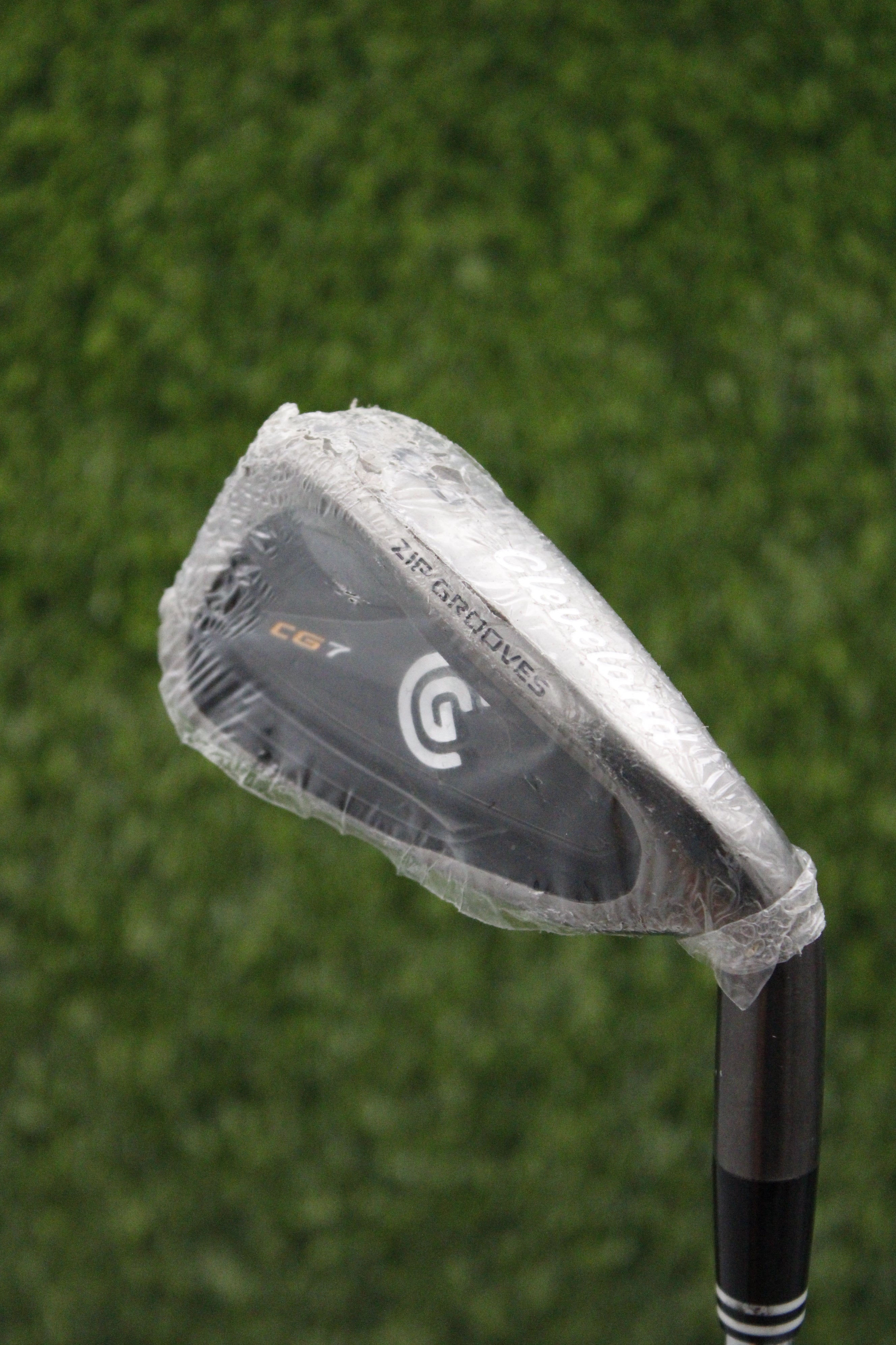 NEW Cleveland CG7 Black 3 Iron R Flex 39"