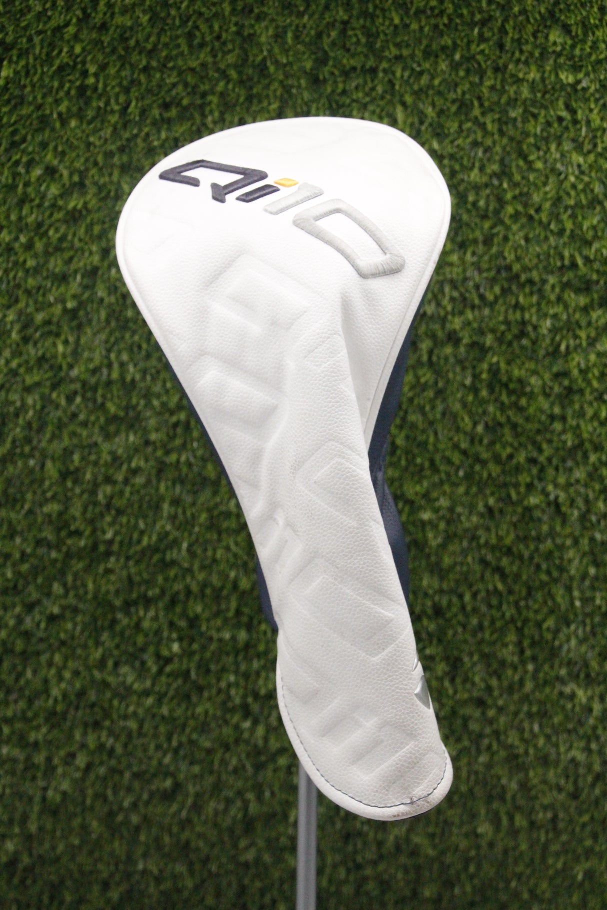 TaylorMade QI10 LS w/ Tour AD UB-6 9° Driver XS Flex 45" w/ HC