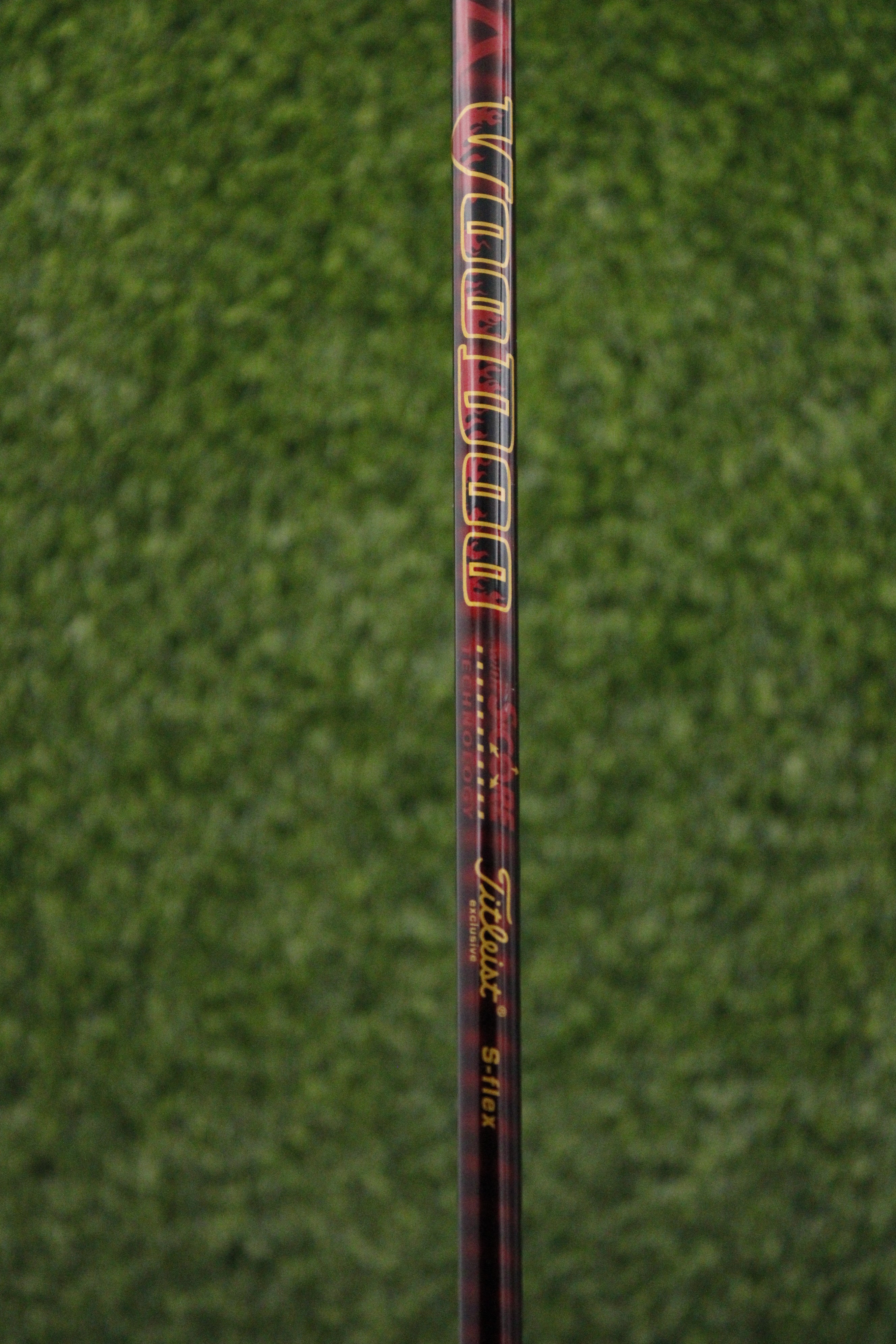 Titleist 909 D2 10.5° Driver S Flex 44.75" w/ HC