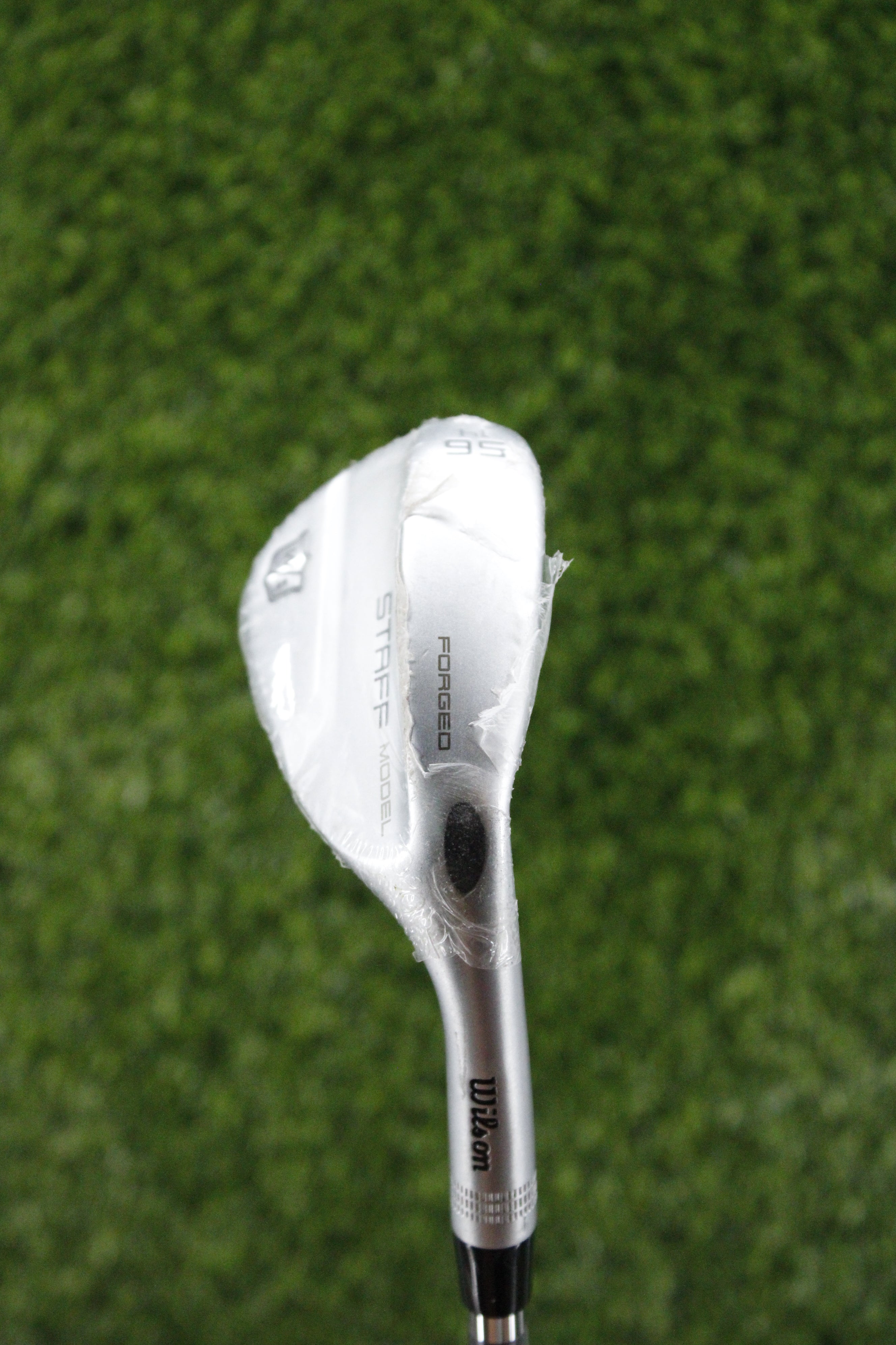 NEW Wilson Staff Staff Model 56° SW S Flex 35"