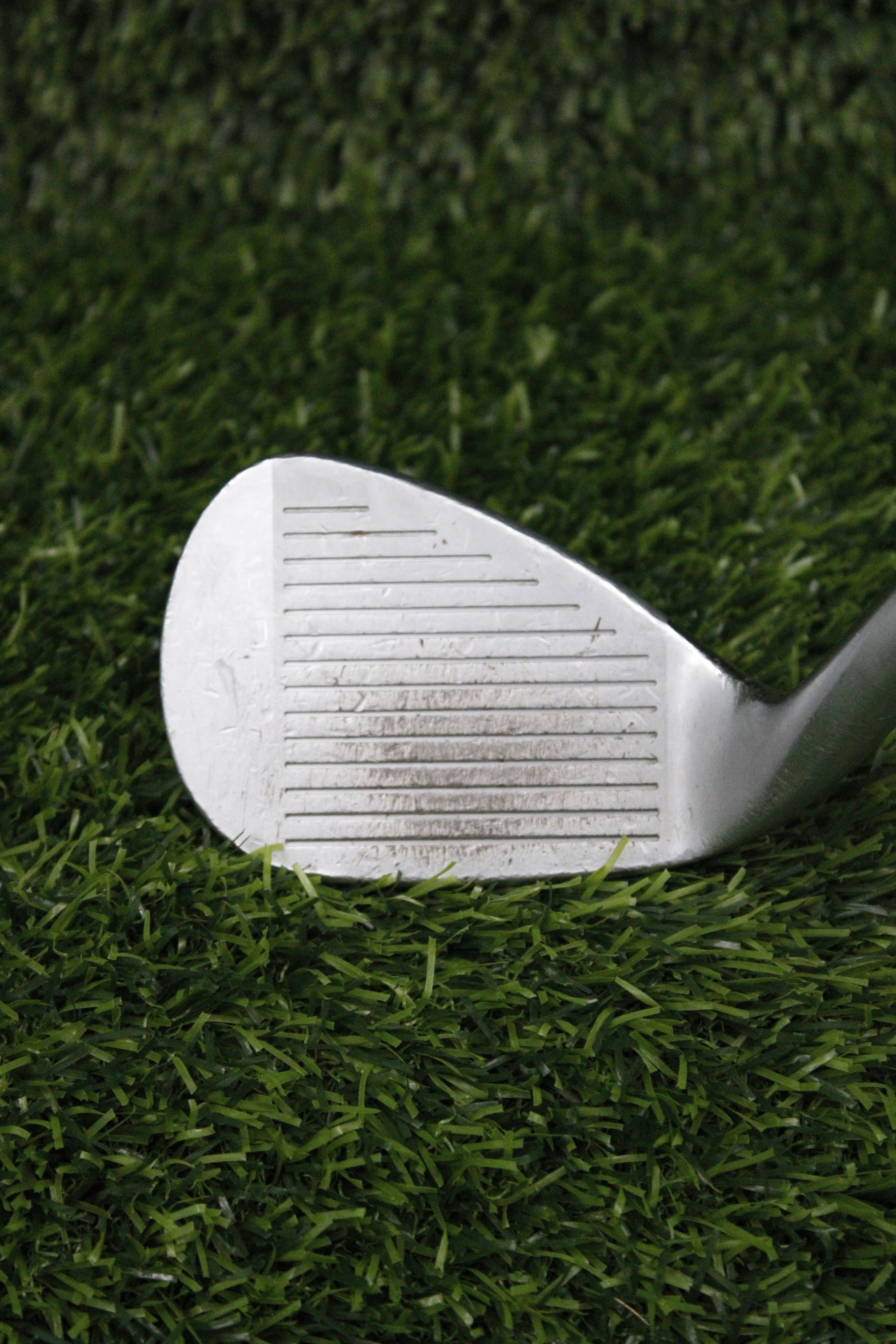 Mizuno MP-T 10 White Satin 56° SW Wedge Flex 35"