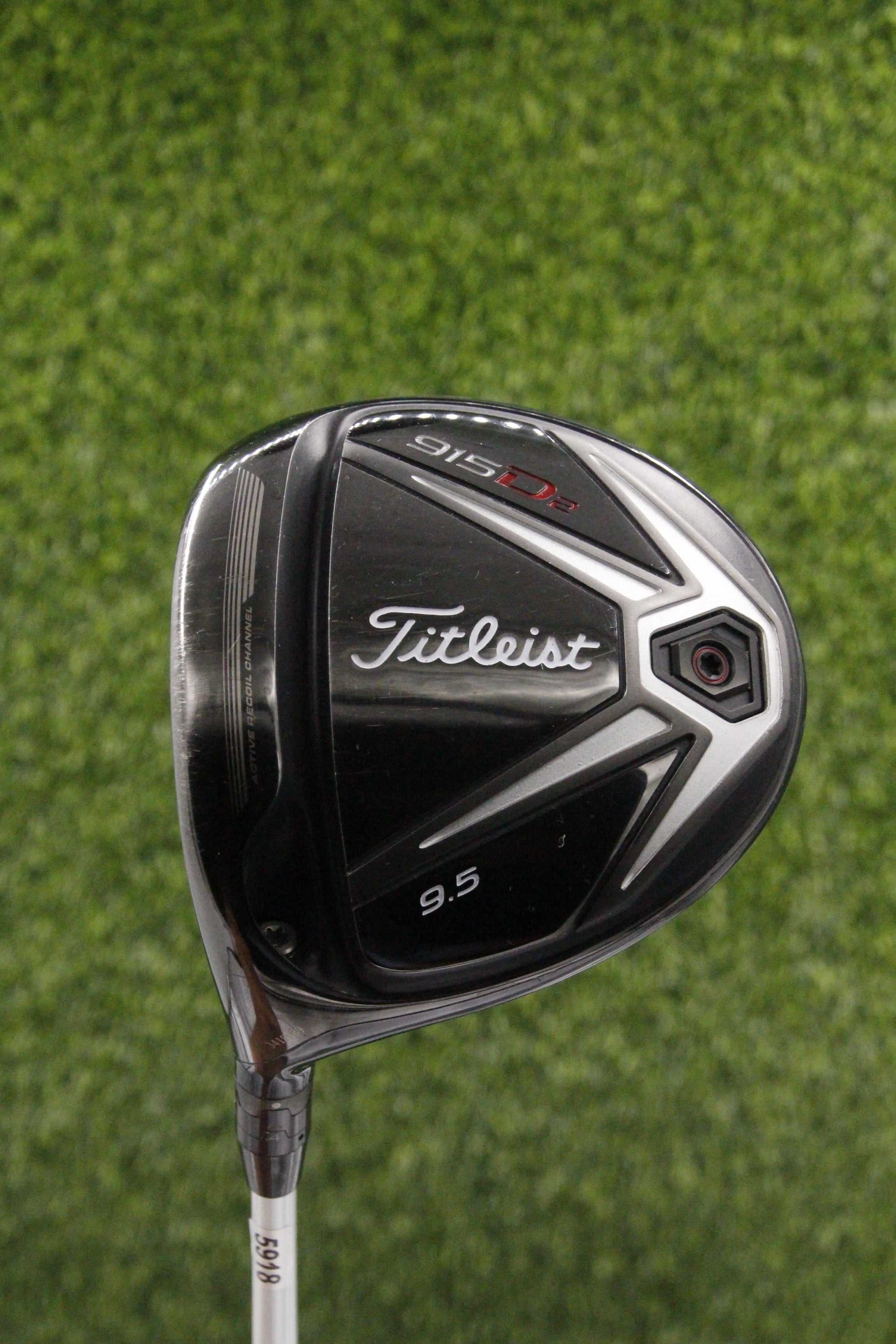 Lefty Titleist 915 D2 9.5° Driver XS Flex 44.75"