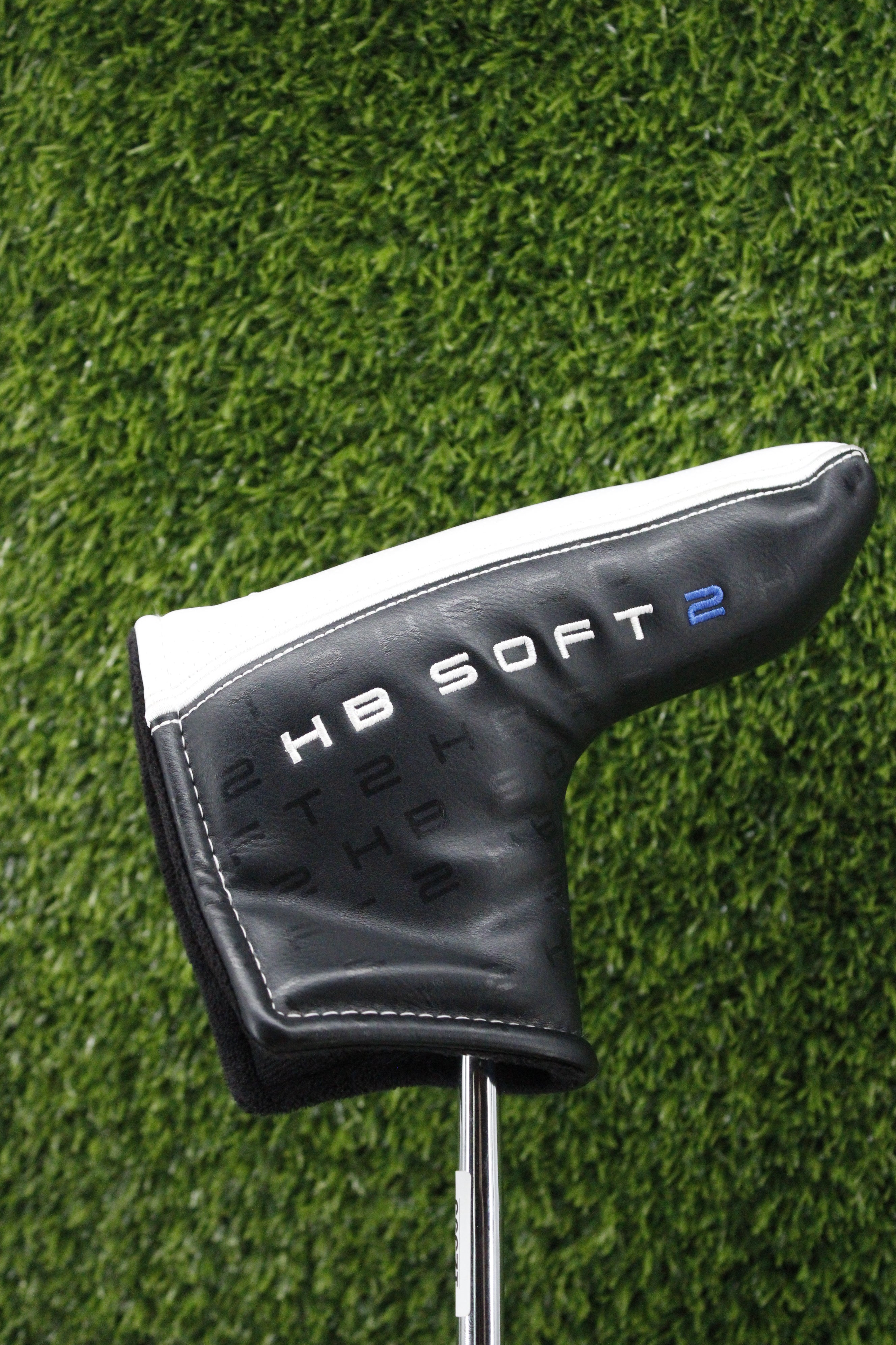 Cleveland HB Soft 2 Black 8C Putter 34" w/ HC