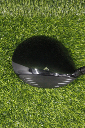 Titleist 915 D3 9.5° Driver XS Flex 45.5" w/ HC