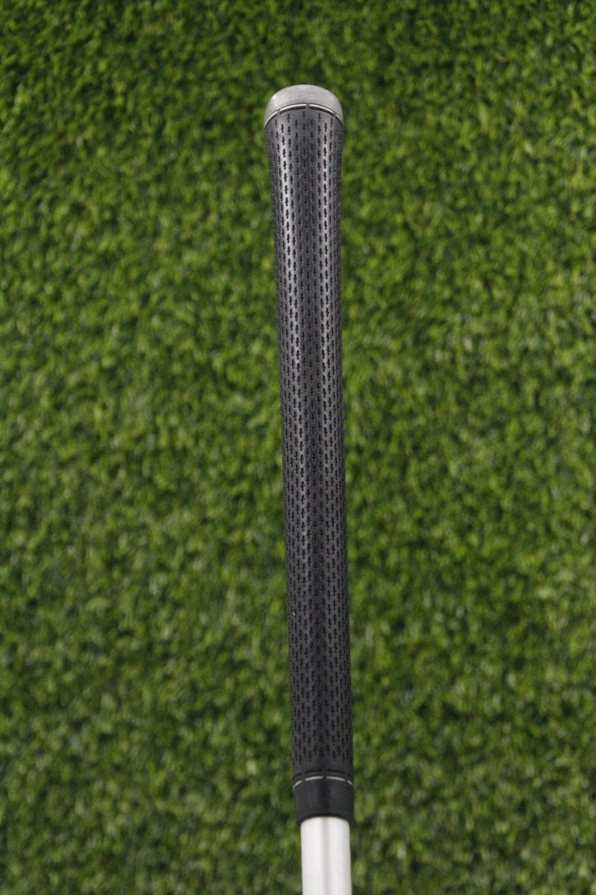 Titleist TSR3 w/ Tour AD DI-6s 9° Driver S Flex 45"