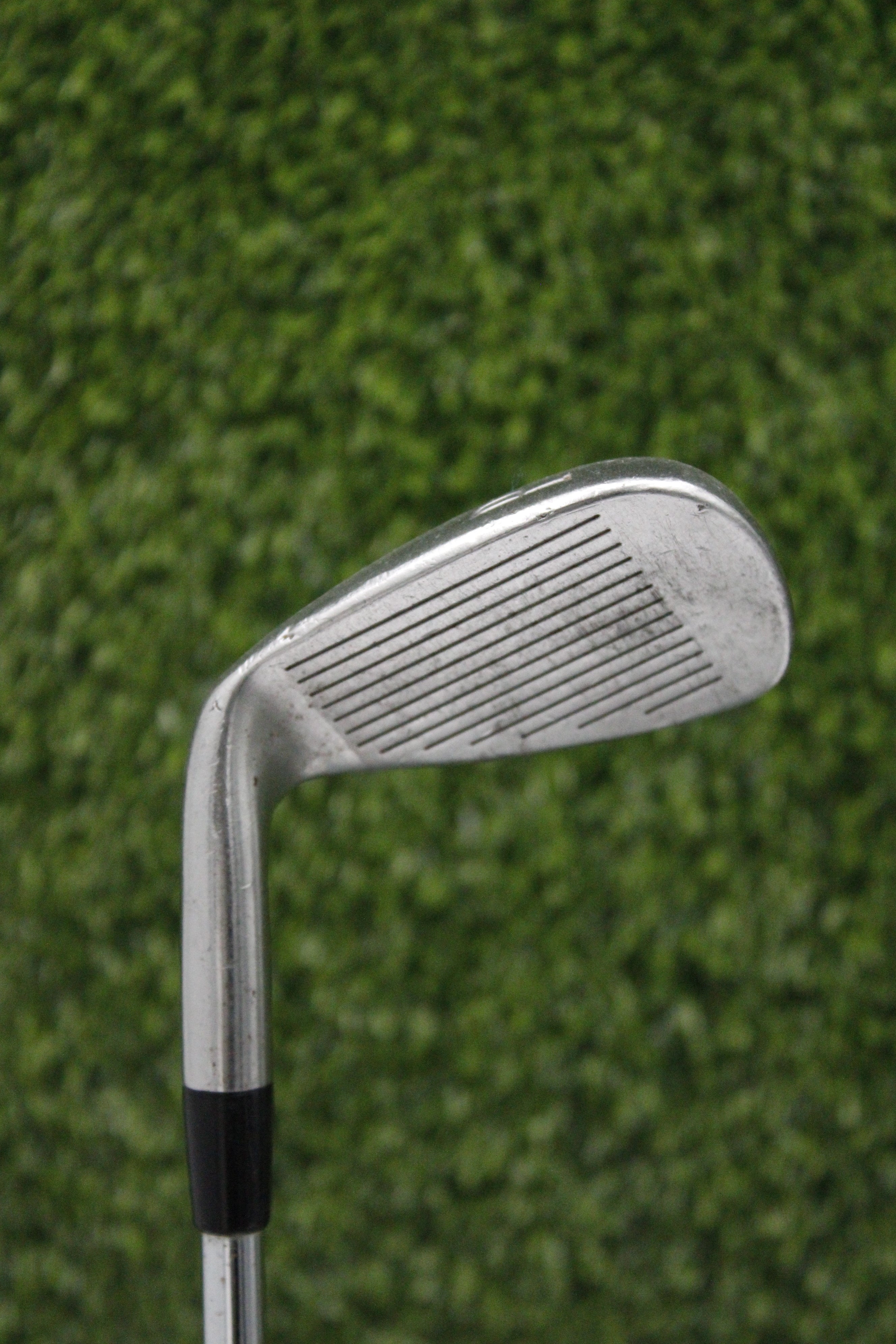 Titleist 755 CB PW R Flex 36"