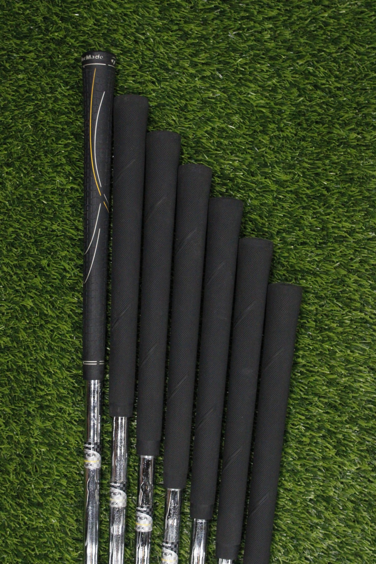 TaylorMade Burner Plus Iron Set 5-PW AW Uniflex +0.25"