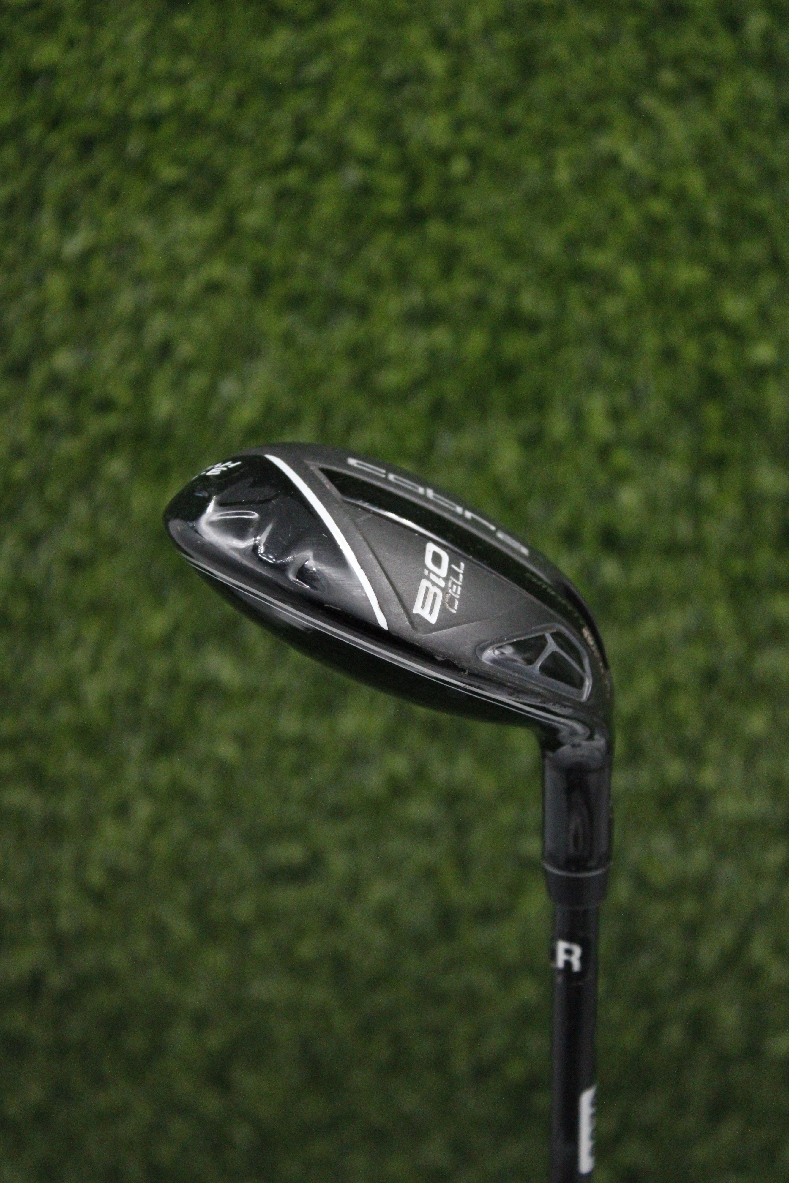 Cobra Bio Cell Black Adj 3 Hybrid R Flex 40"