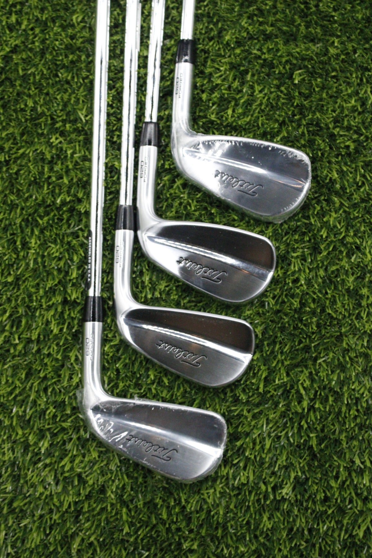 Titleist 620 MB Iron Set 6-9i XS Flex Std Length