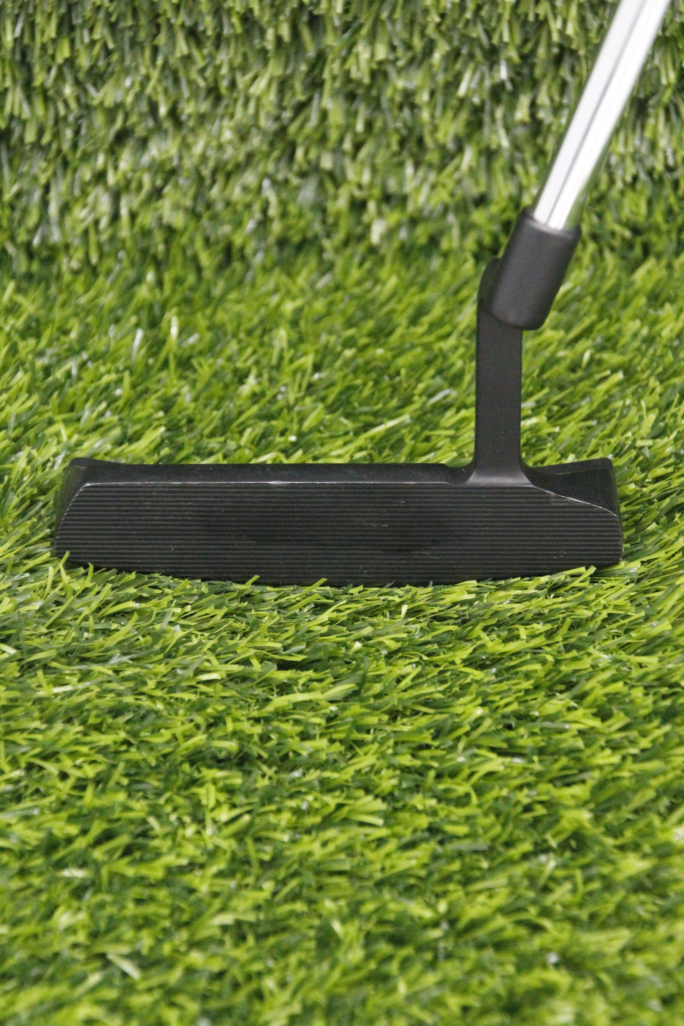 Tour Edge Template Eden Black Putter 32"