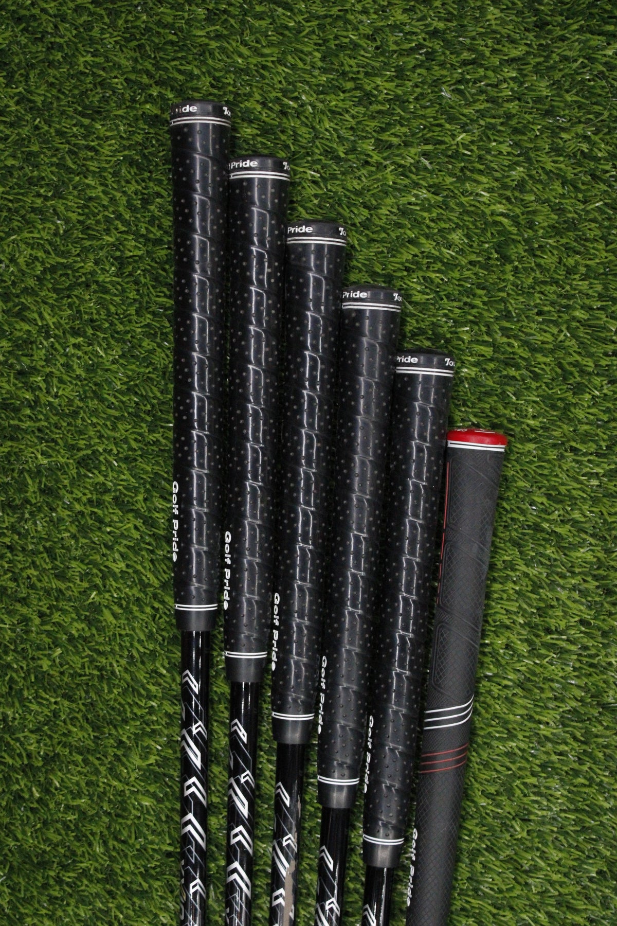 XXIO Eleven Iron Set 5-PW R Flex -0.5"
