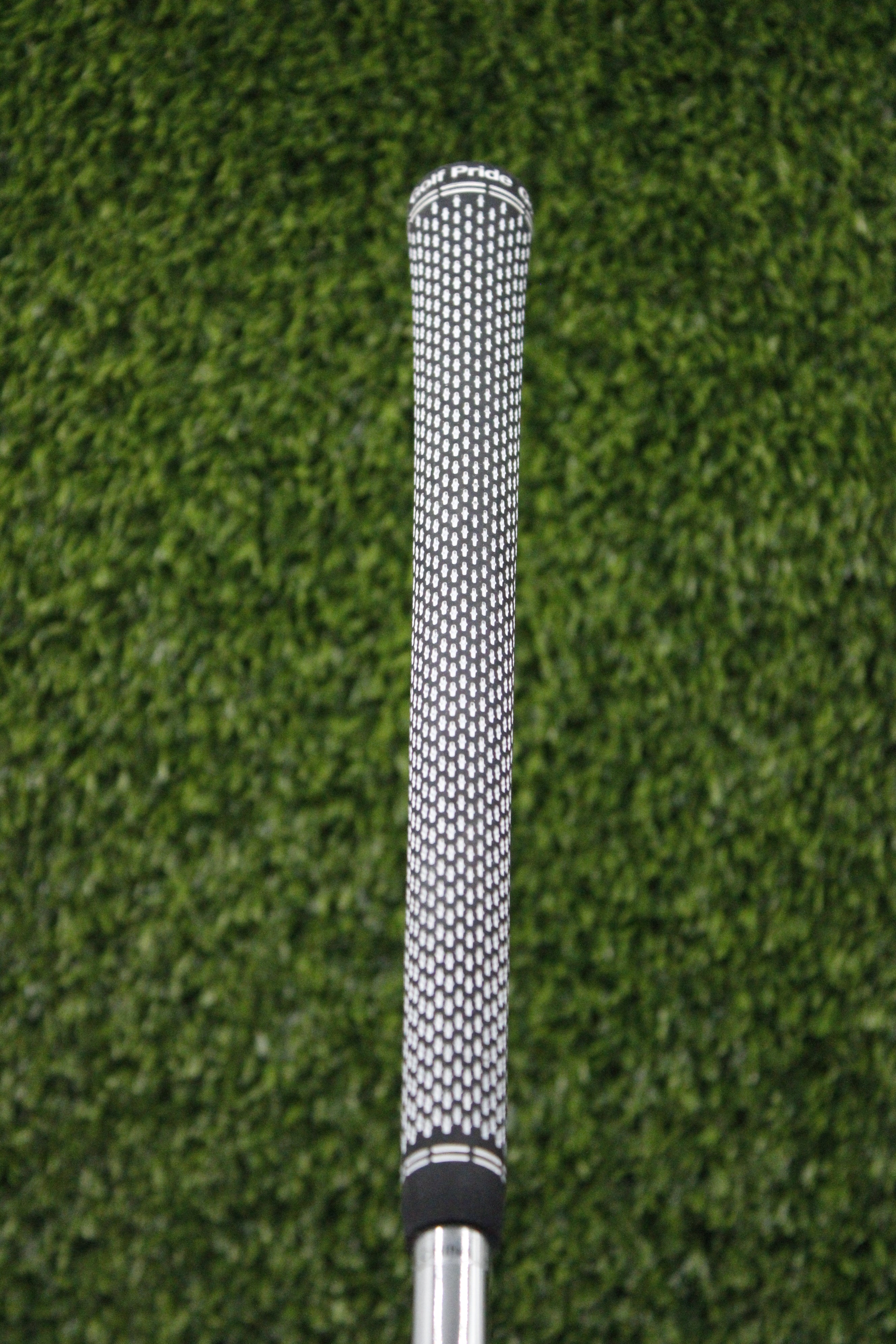 Tommy Armour 845s Silver Scot 9 Iron R Flex 36"