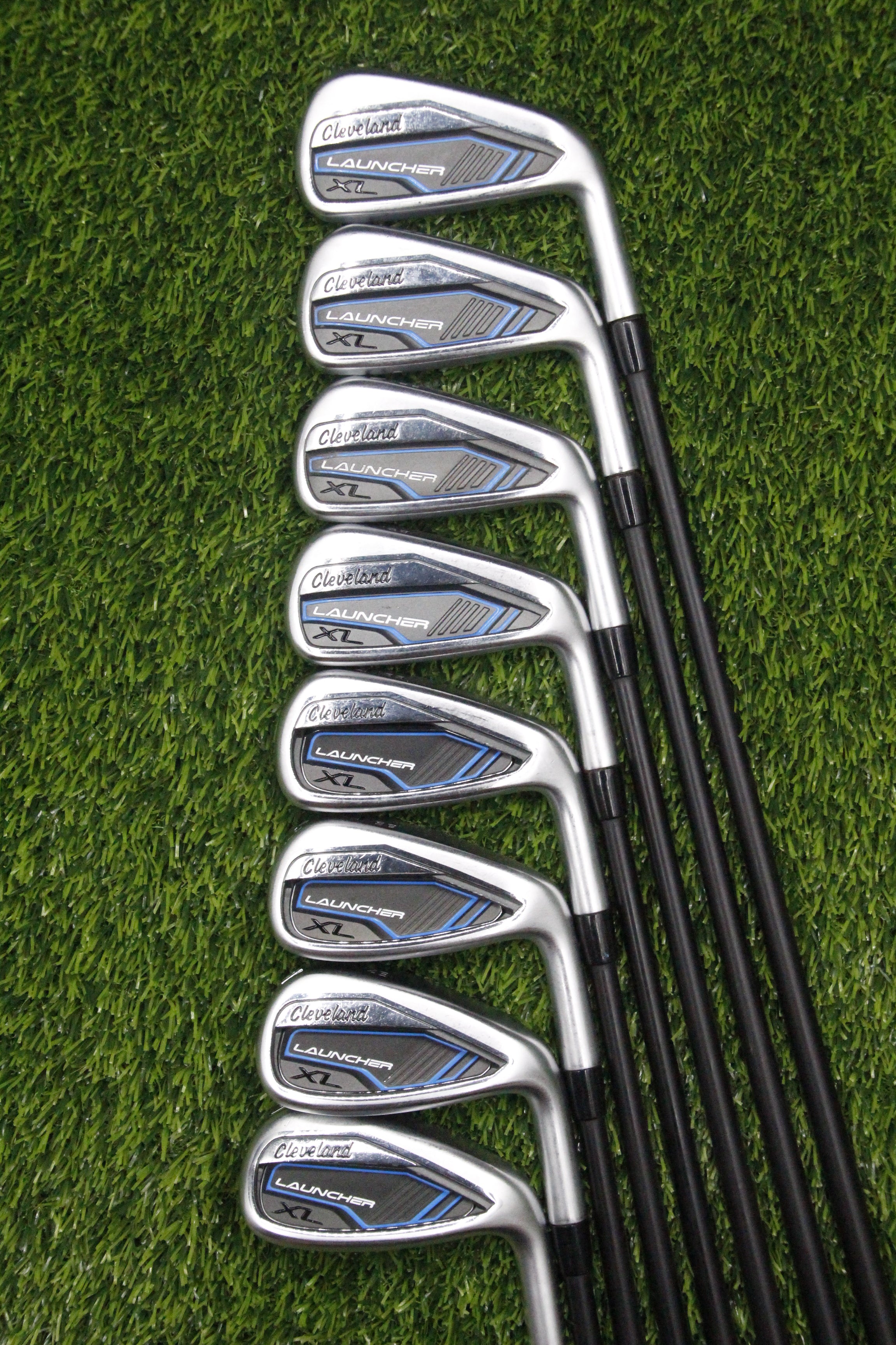 Cleveland Launcher XL Iron Set 4-PW AW R Plus Flex +0.5"