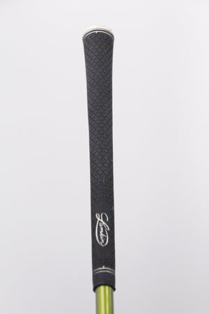 Titleist 585.H 19° 3 Hybrid S Flex 40.75"