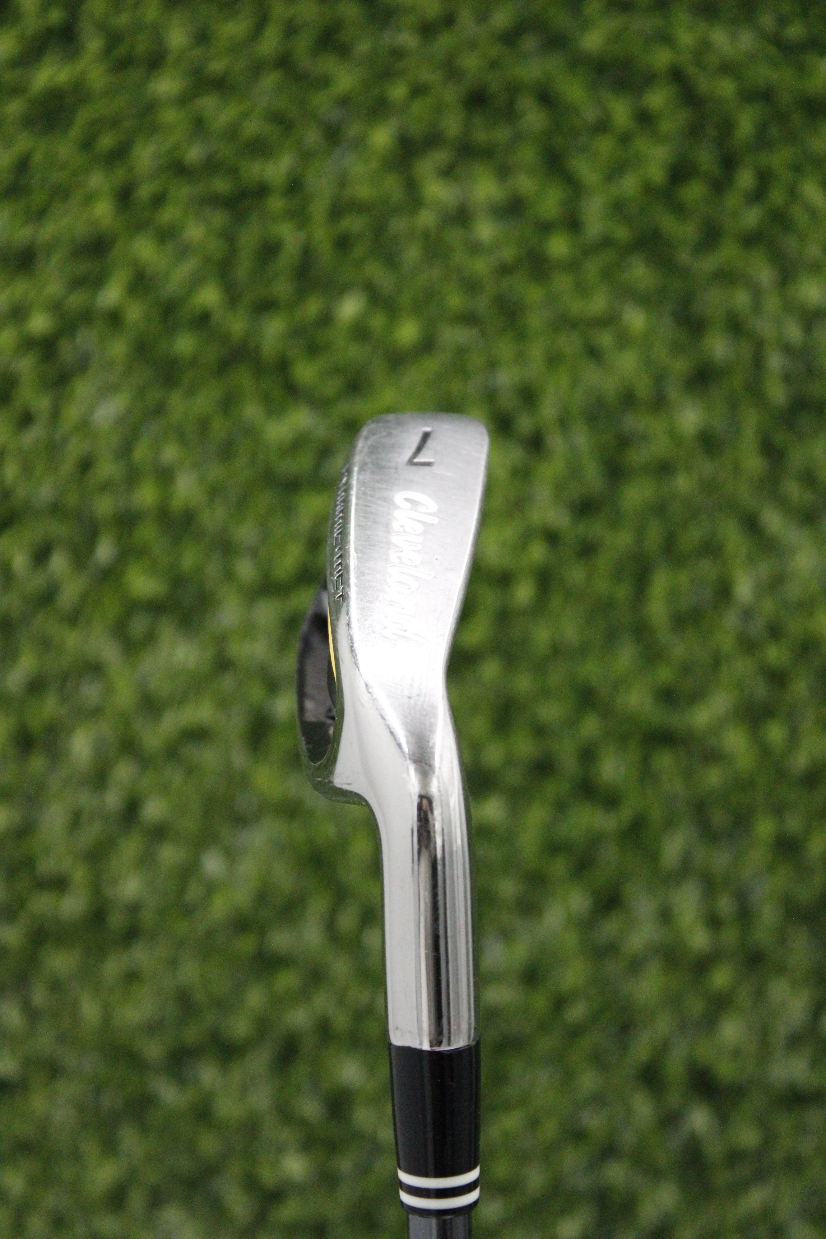 Cleveland CG7 7 Iron R Flex 37"