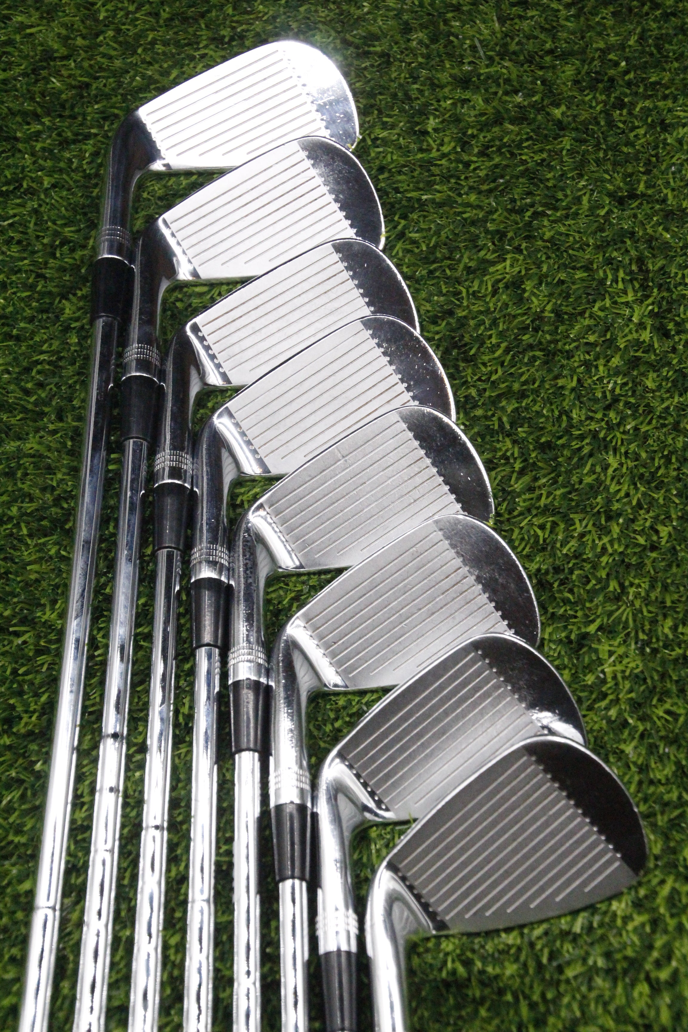 Wilson Staff 2024 Staff Model Blade Iron Set 3-PW XS Flex Std Length