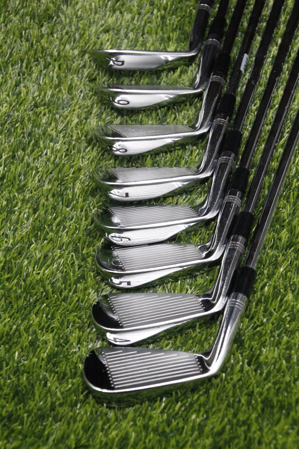 Wilson Staff 2024 Staff Model Blade Iron Set 3-PW XS Flex Std