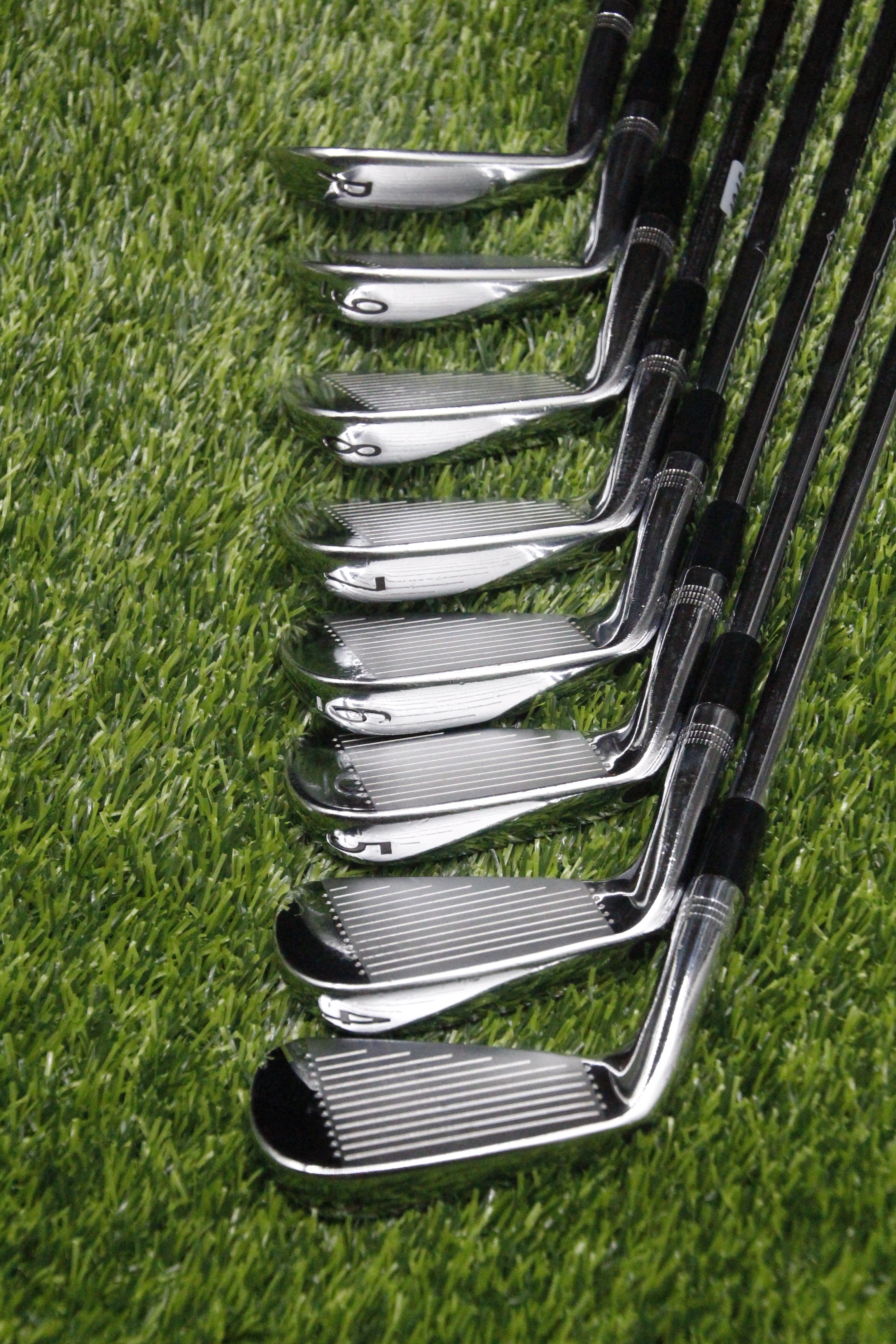 Wilson Staff 2024 Staff Model Blade Iron Set 3-PW XS Flex Std Length
