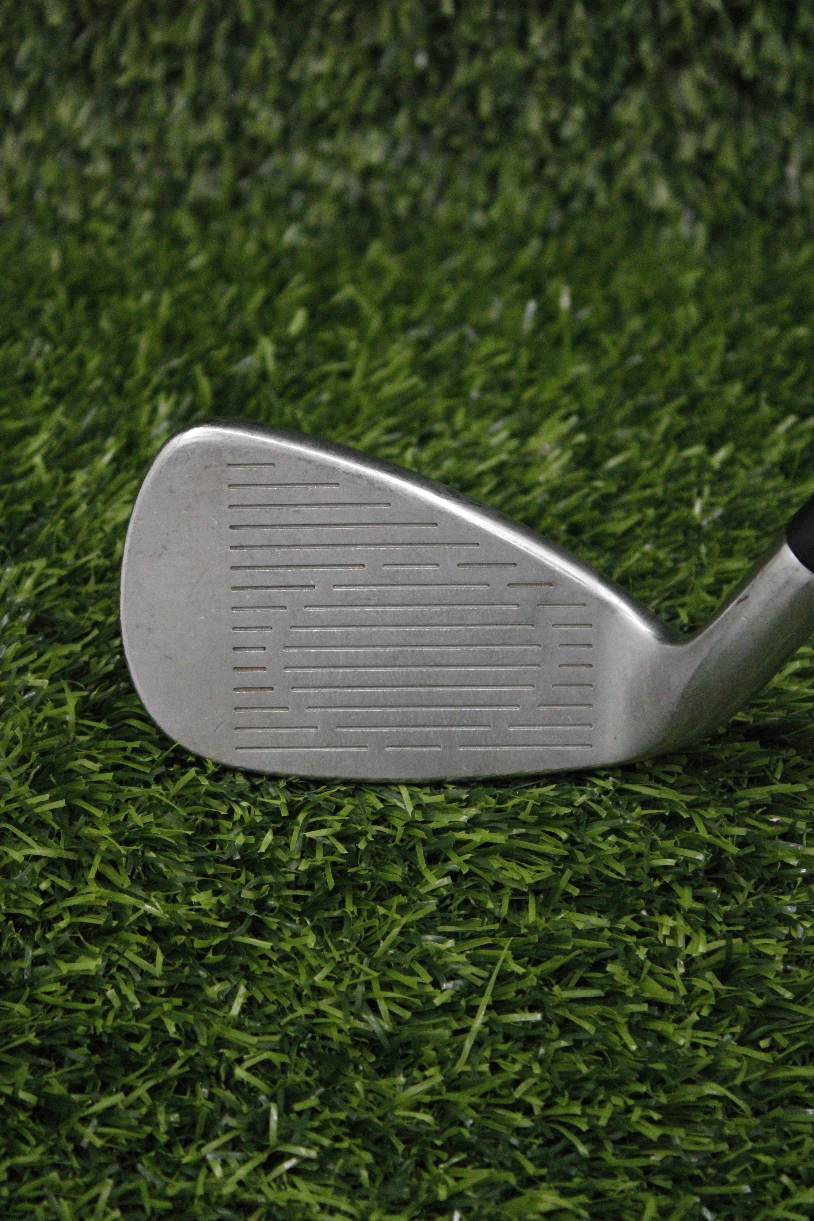 Cobra 3100 H 8 Iron R Flex 37"