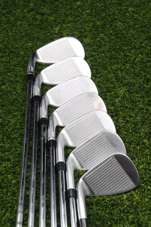 TaylorMade Qi Iron Set 5-PW AW R Flex Std Length