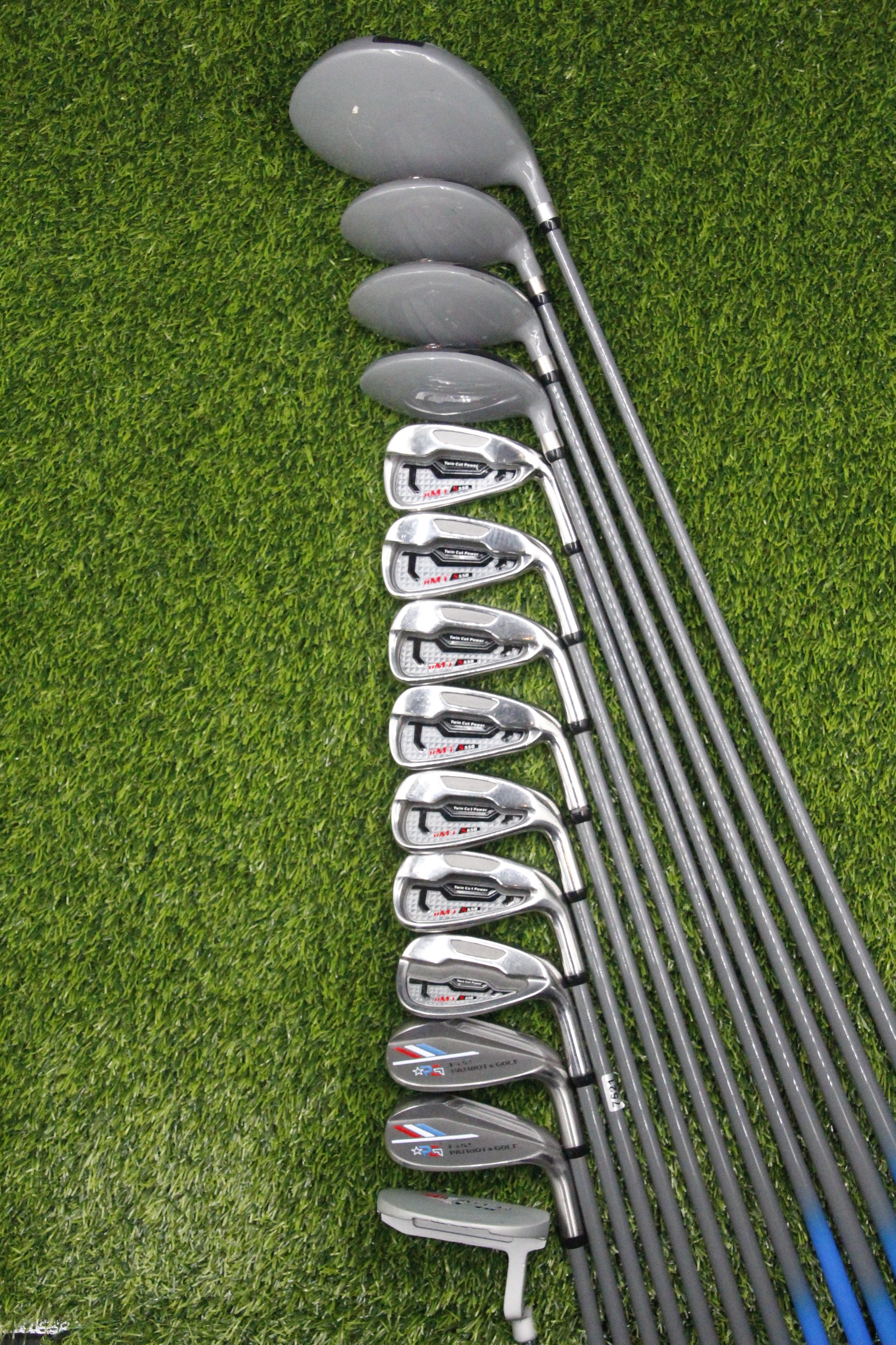 Patriot Golf BMT S550 Par Set R Flex Std Length
