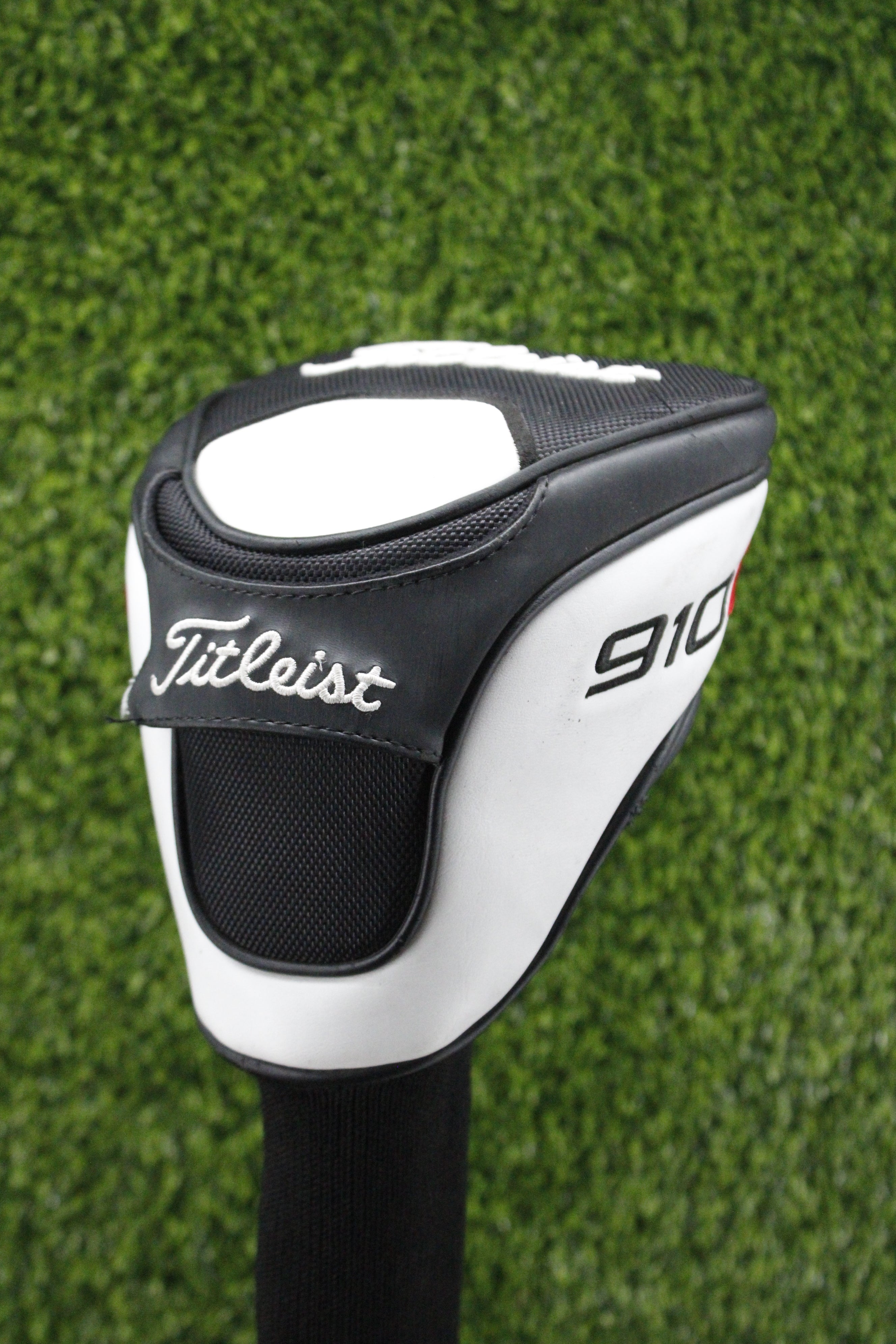 Titleist 910 D3 8.5° Driver S Flex 44.75" w/ HC