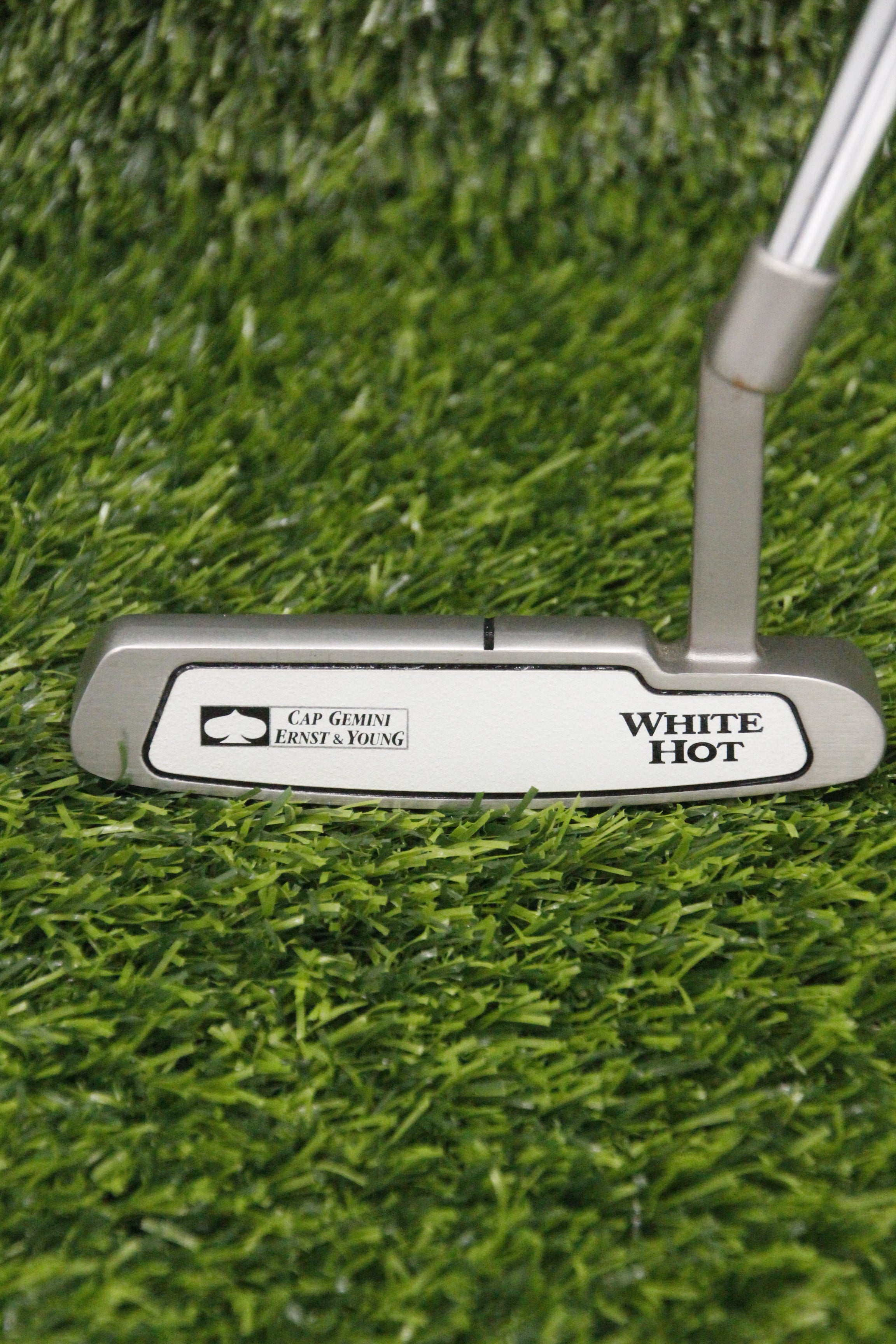 Odyssey White Hot 1 Putter 35" w/ HC