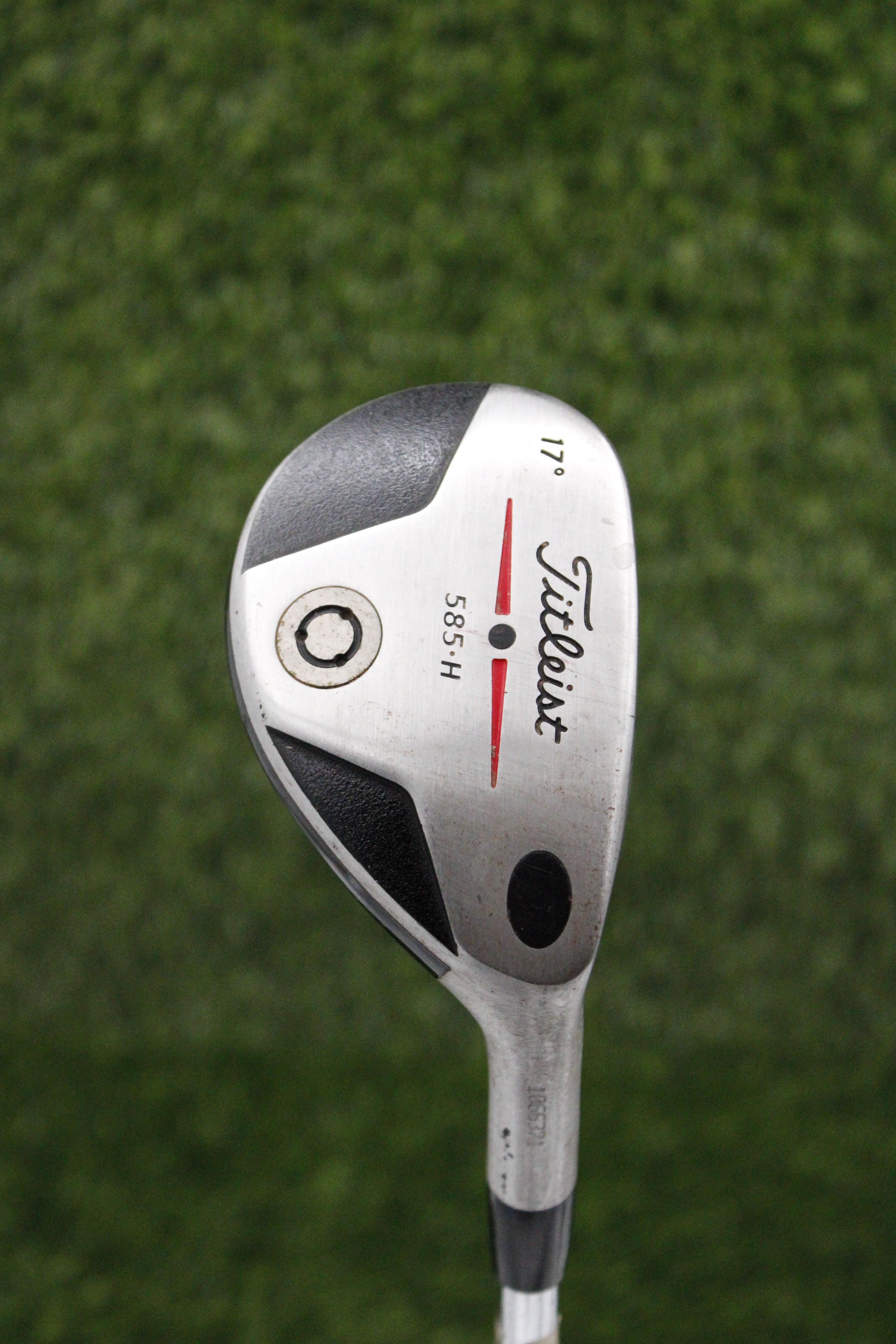 Titleist 585.H 17° 3 Hybrid R Flex 39.75"
