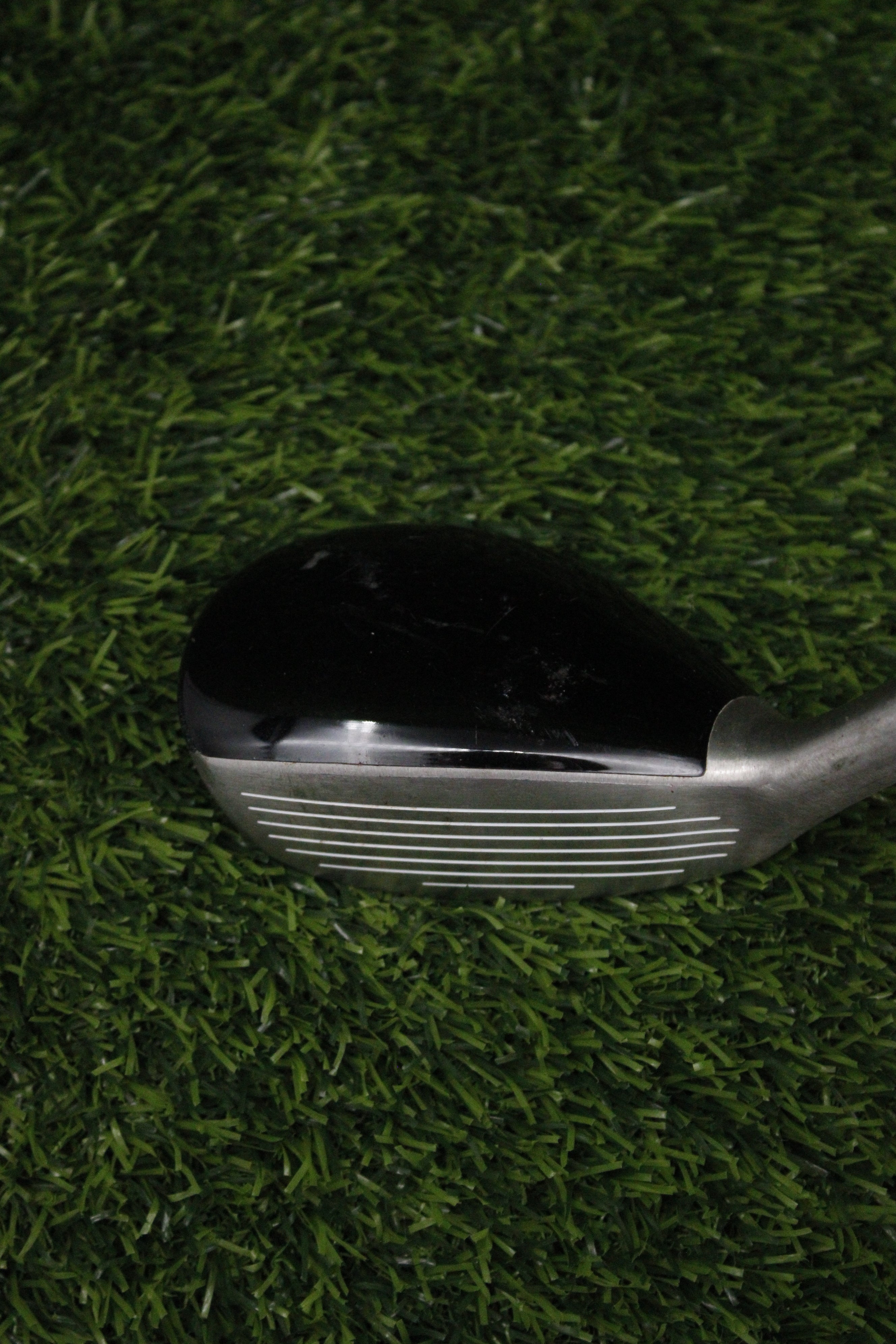 Titleist 585.H 17° 3 Hybrid R Flex 39.75"