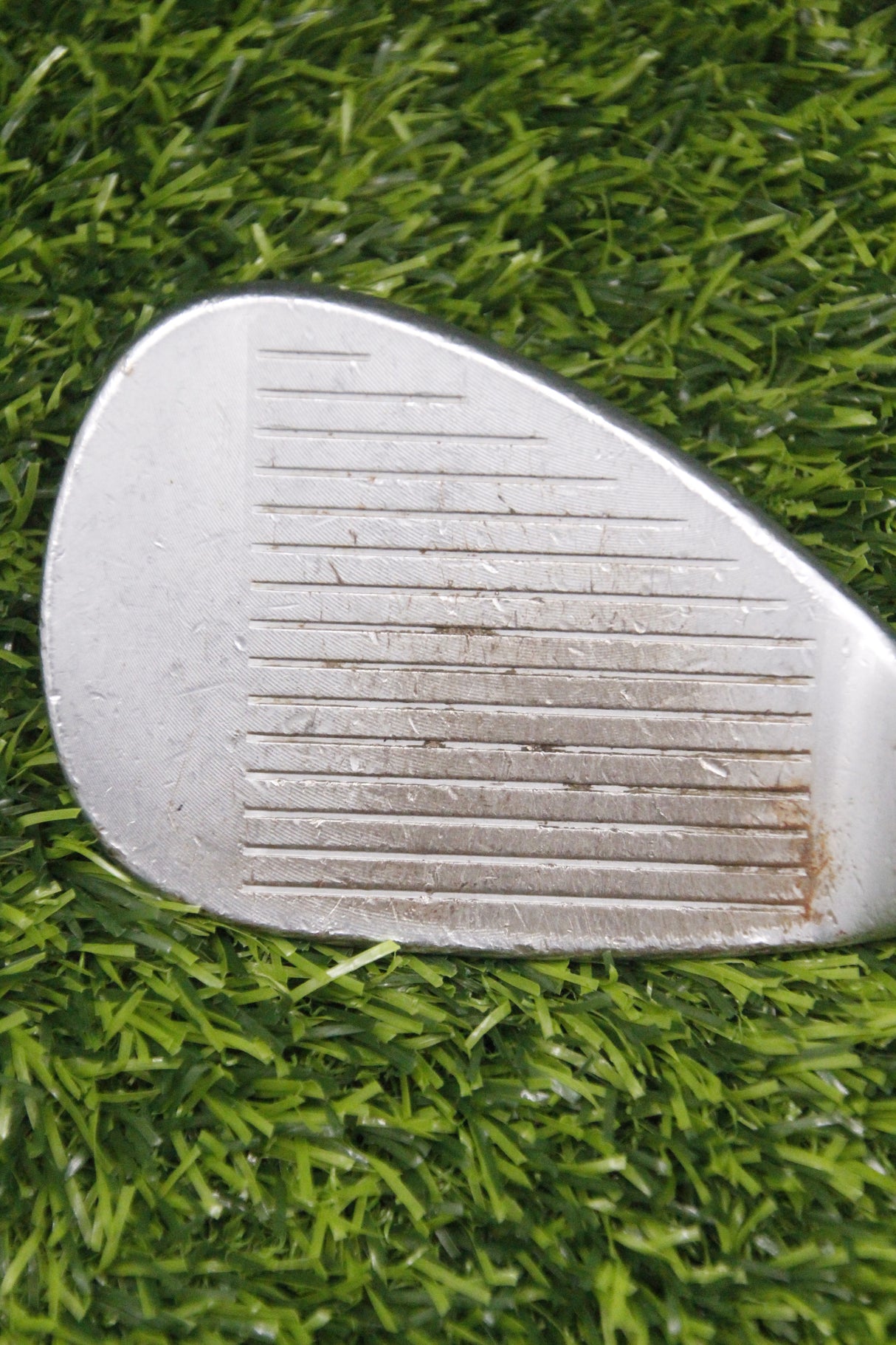 Titleist Vokey 2009 Spin Milled Tour Chrome 58° LW Wedge Flex