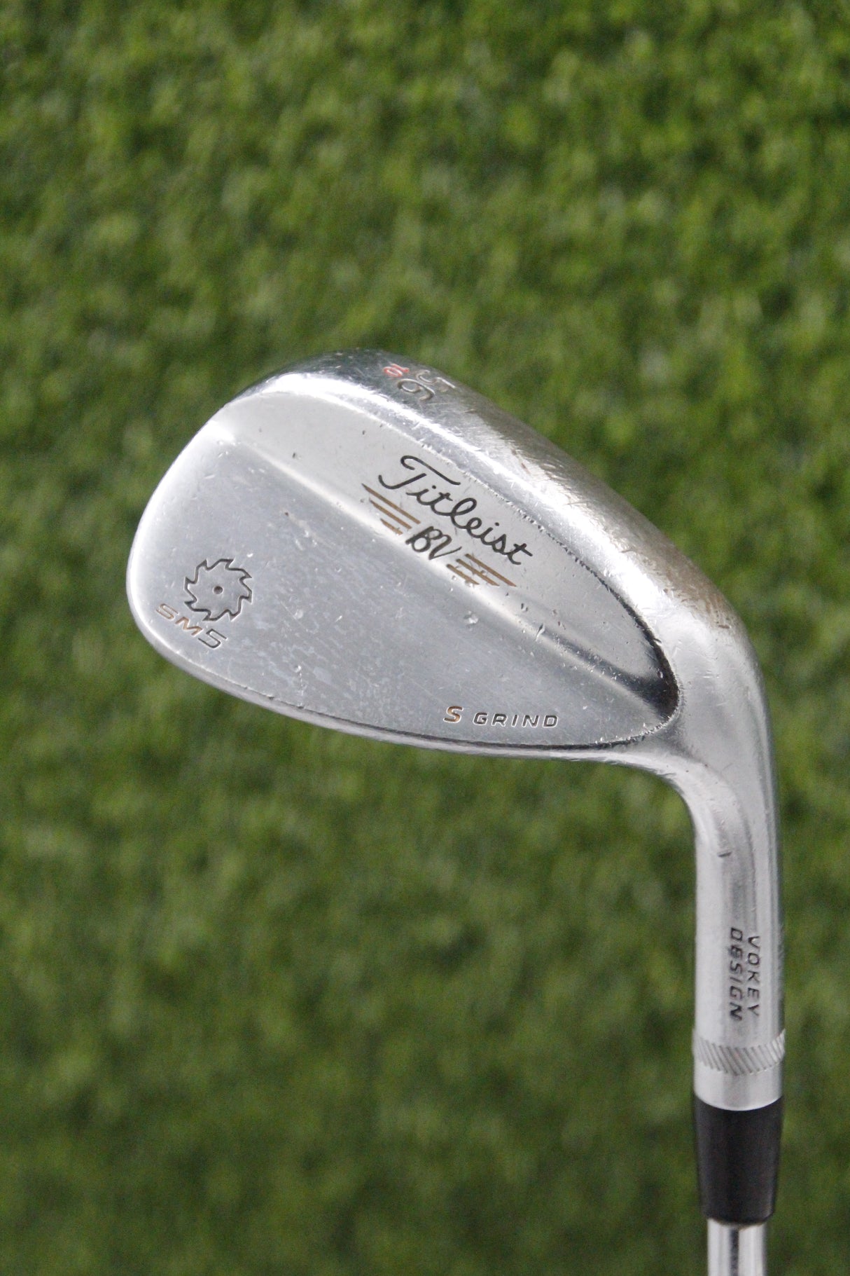 Titleist Vokey SM5 Tour Chrome 56° SW Wedge Flex 35.25"
