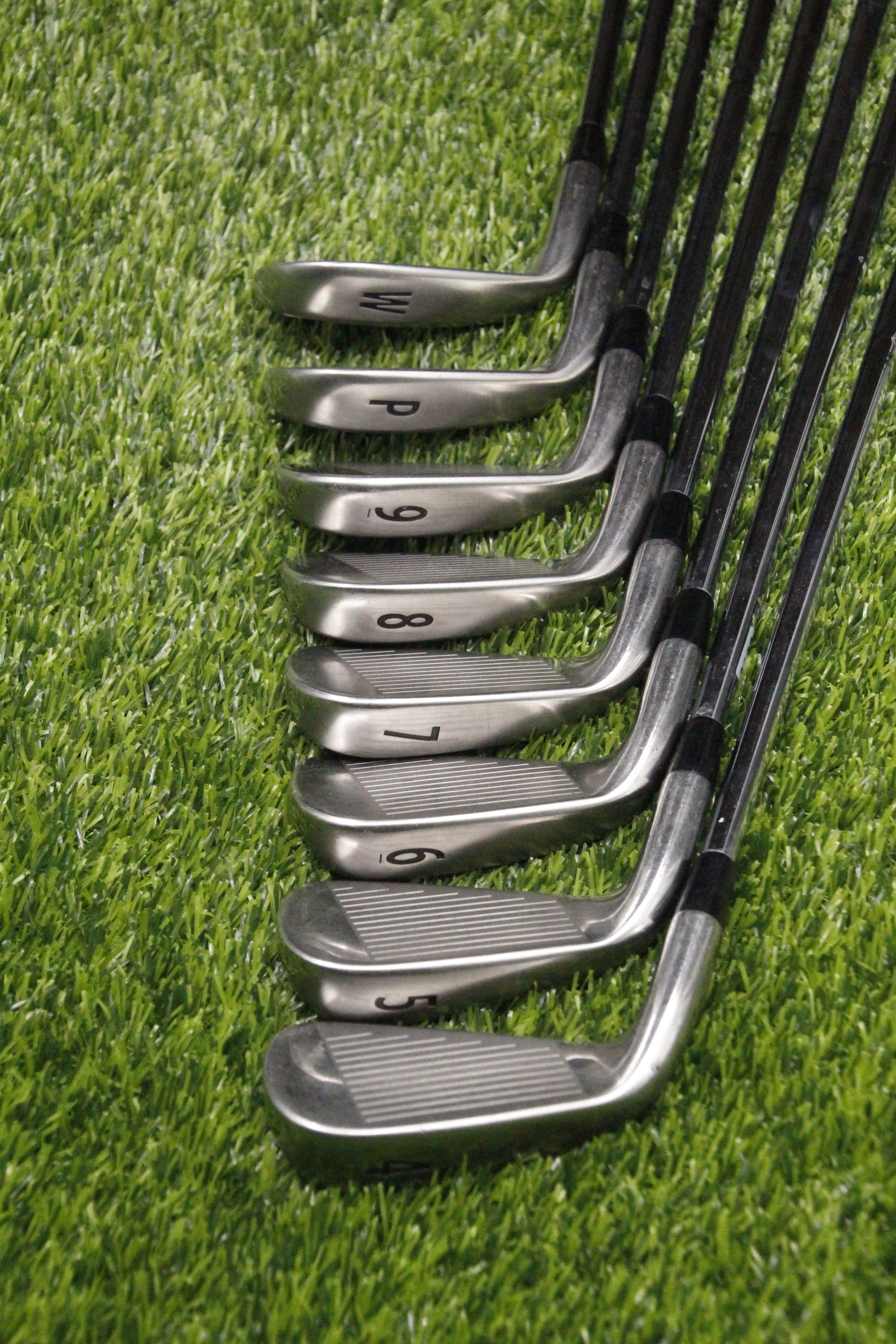 Titleist 712 AP1 Iron Set 4-PW GW S Flex -2.0"