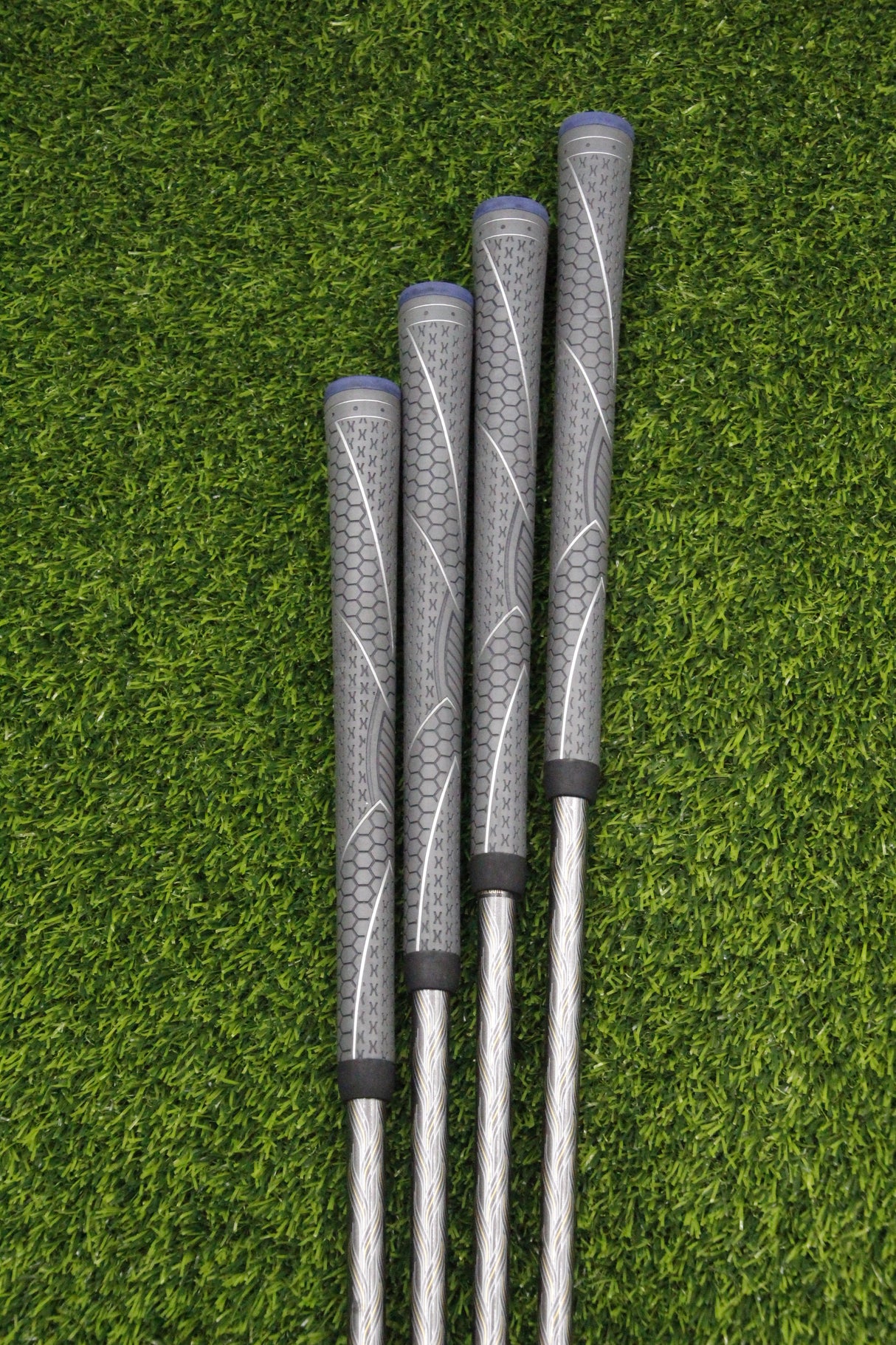 WOMEN XXIO Prime 11 Iron Set 8-PW AW L Flex Std Length