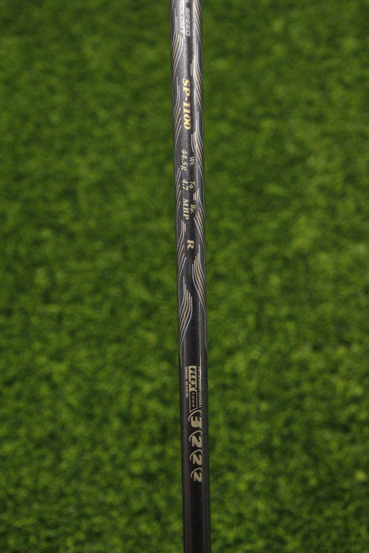 WOMEN XXIO Prime 11 Iron Set 8-PW AW L Flex Std Length