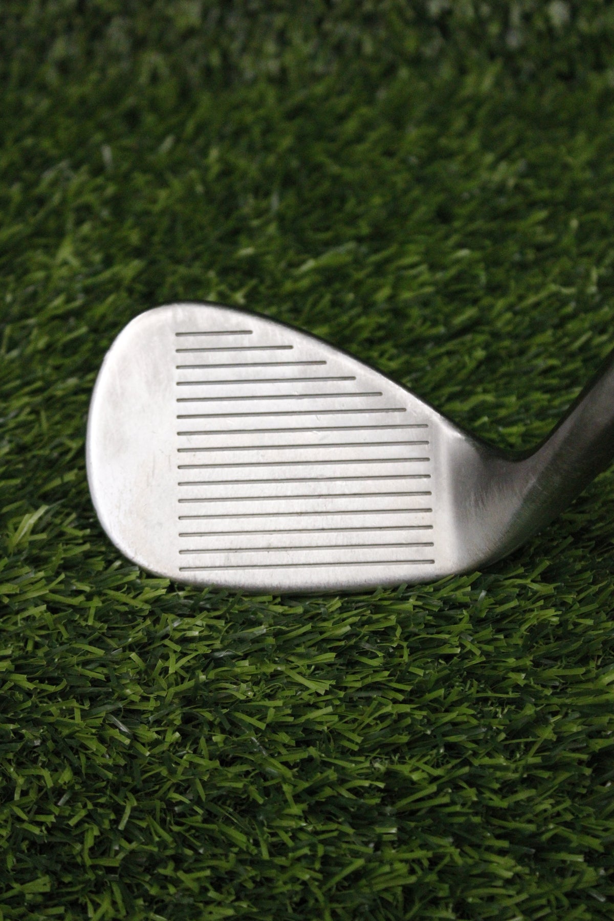 Cleveland CG14 Gunmetal 58° LW Wedge Flex 35.25"