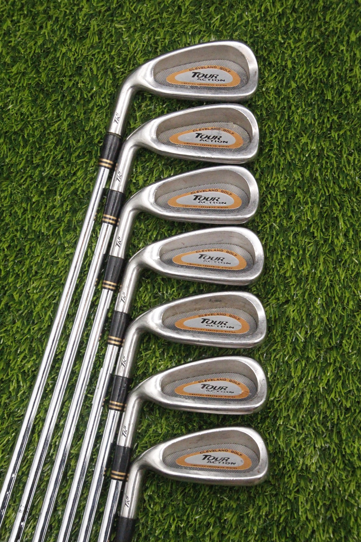 Lefty Cleveland TA5 Iron Set 4-PW S Flex +1.0"