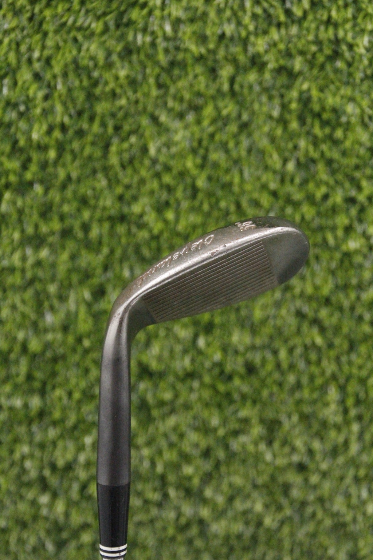 Cleveland 900 Form Forged Gunmetal 56° SW Wedge Flex 35.75"